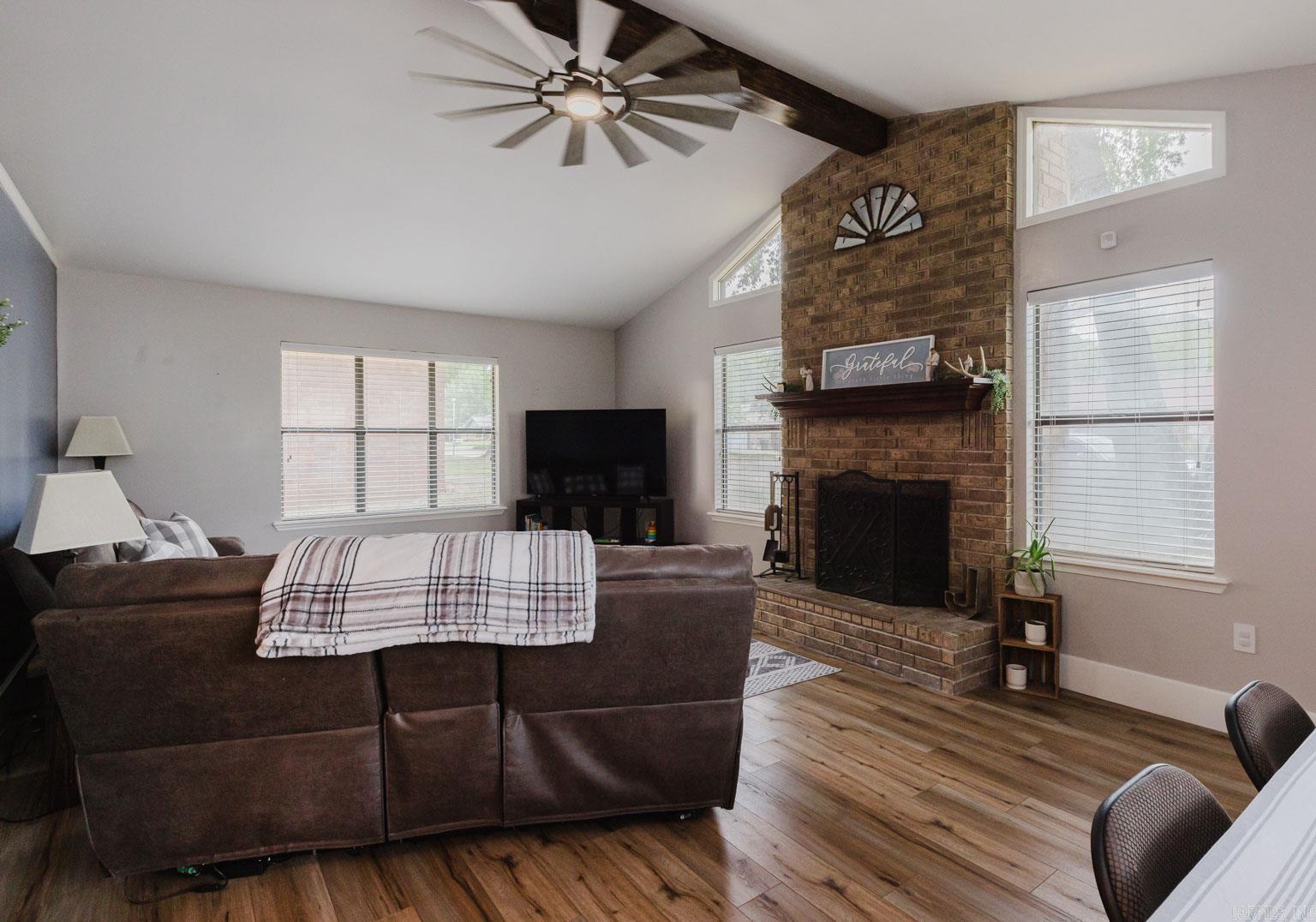 BRIAR SPRINGS - Residential