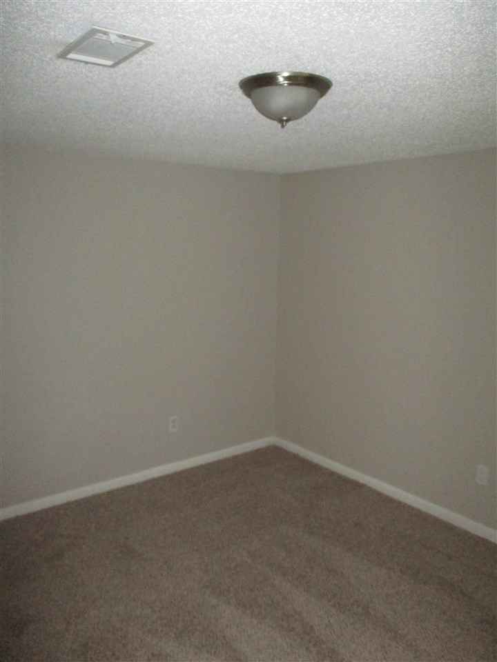 Elkhart - Residential Lease