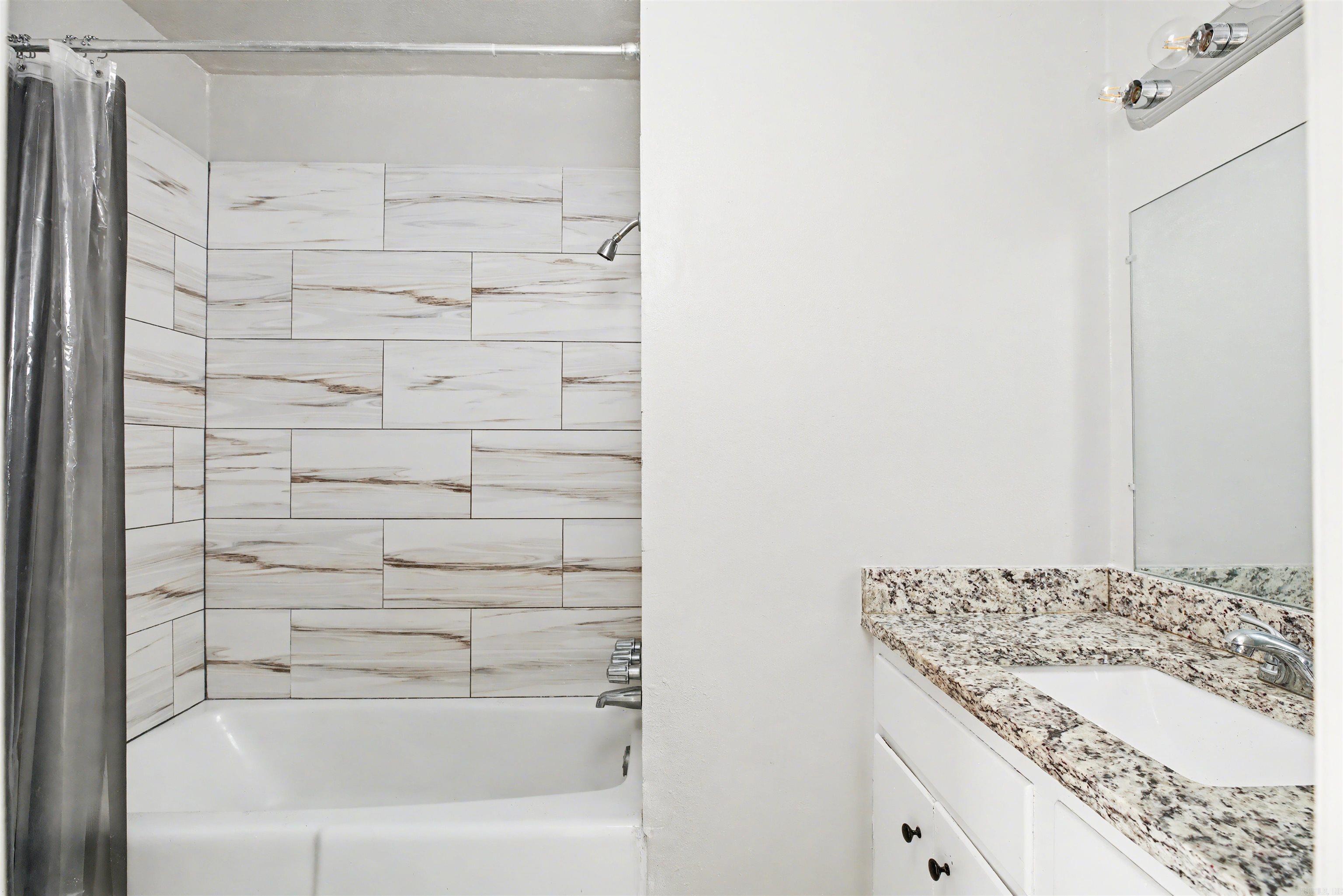 TOWN & COUNTRY ADD - Residential