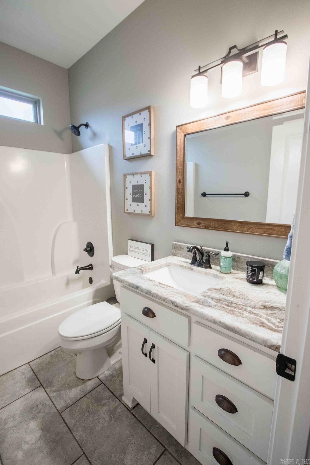 Crestwood Estates III - Residential