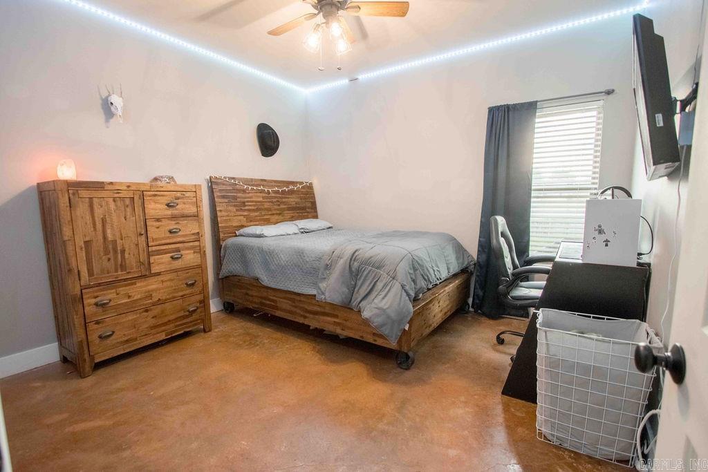 Crestwood Estates III - Residential