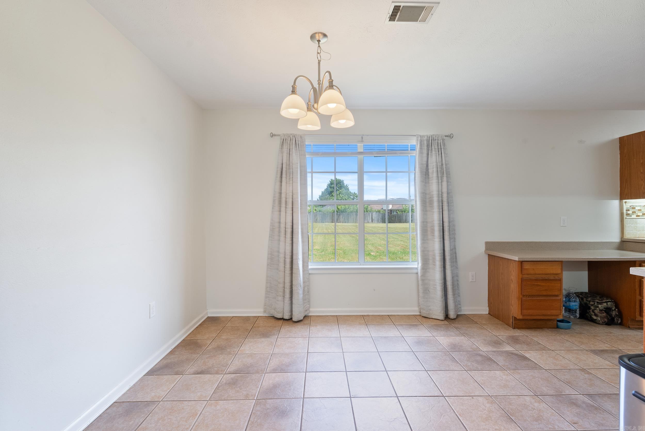 DOVE CREEK - Residential