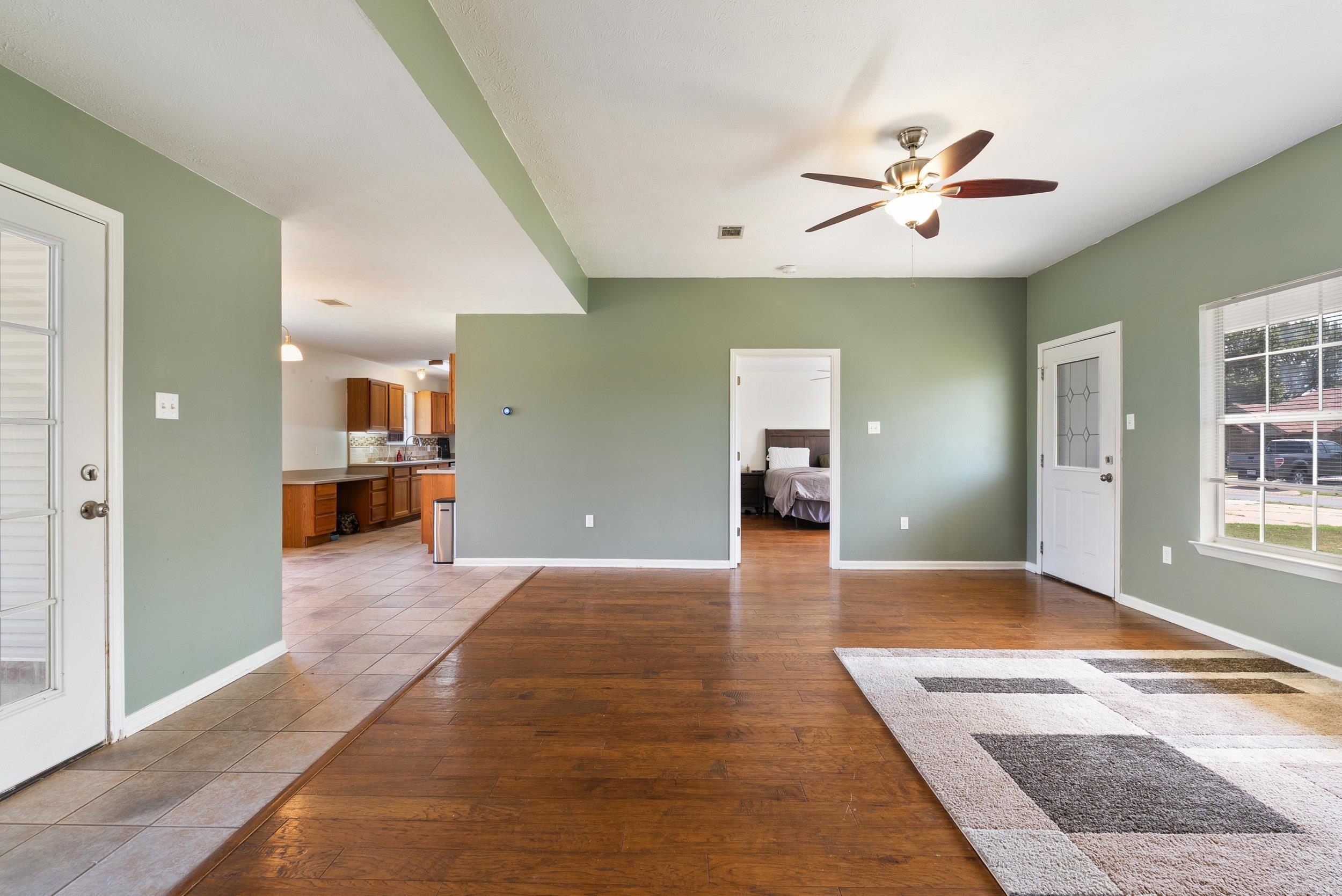 DOVE CREEK - Residential