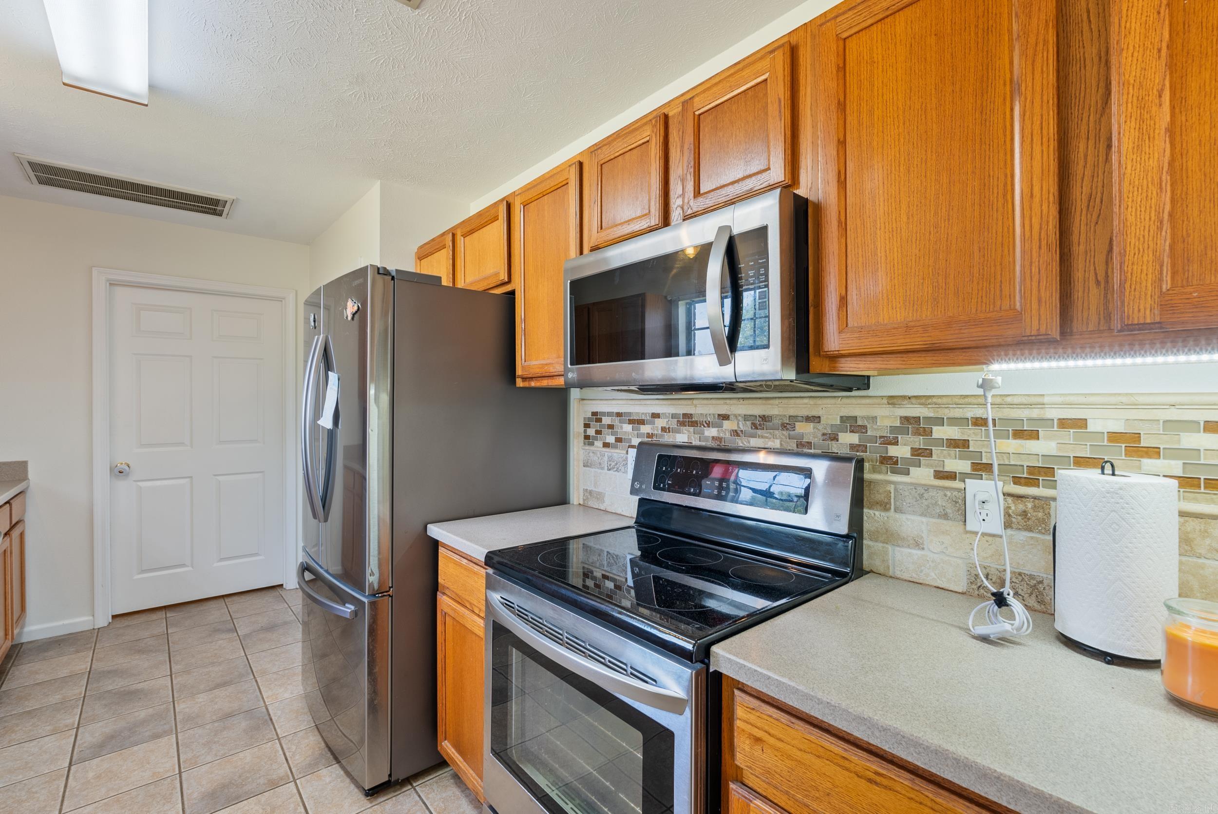 DOVE CREEK - Residential