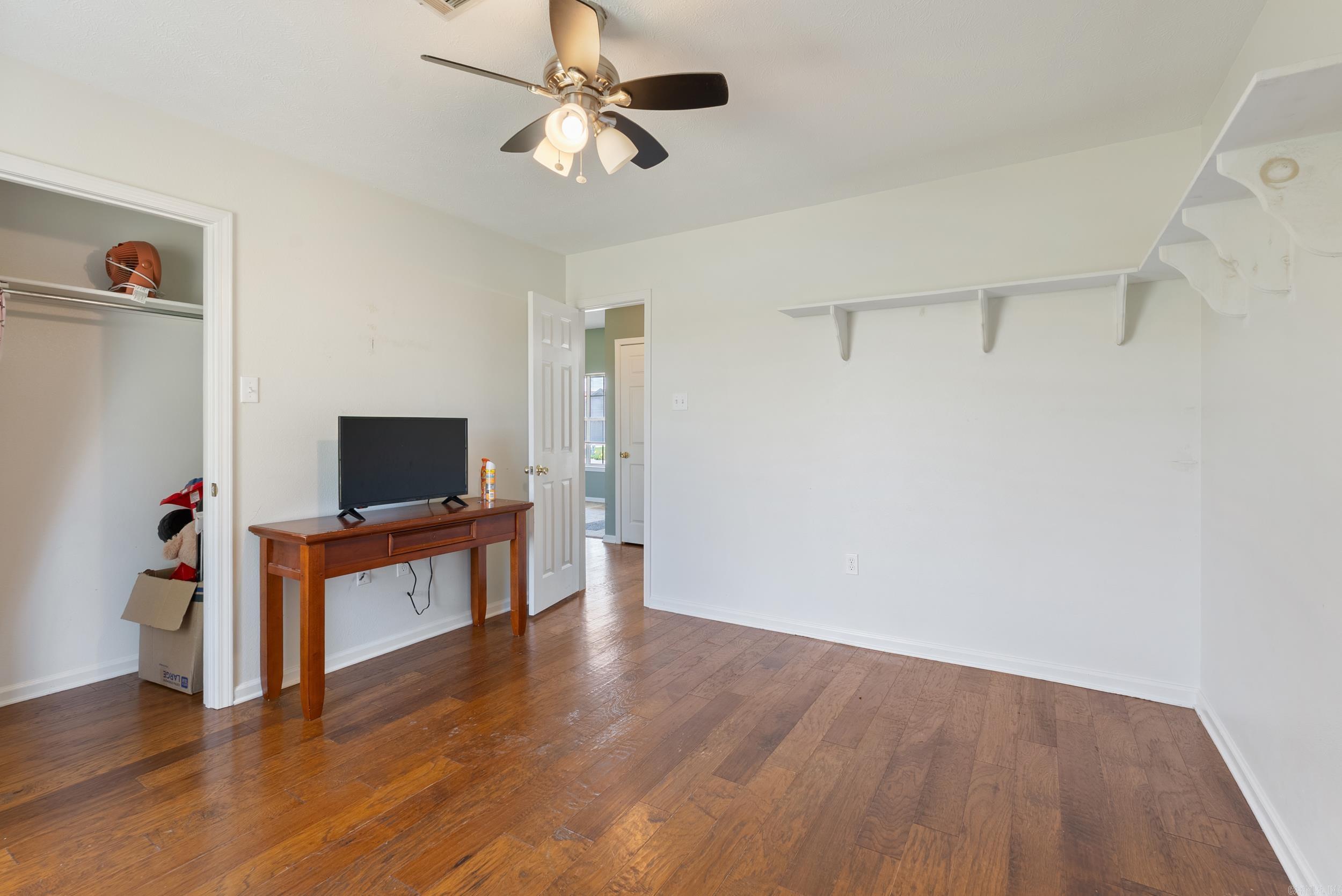 DOVE CREEK - Residential