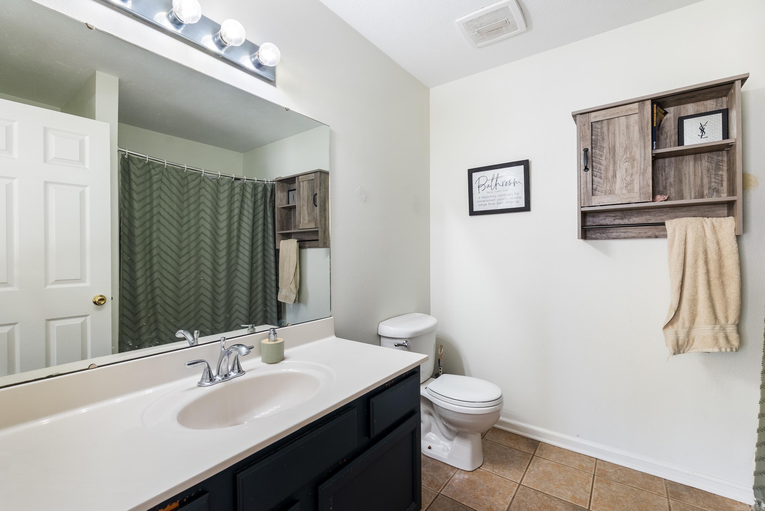 DOVE CREEK - Residential