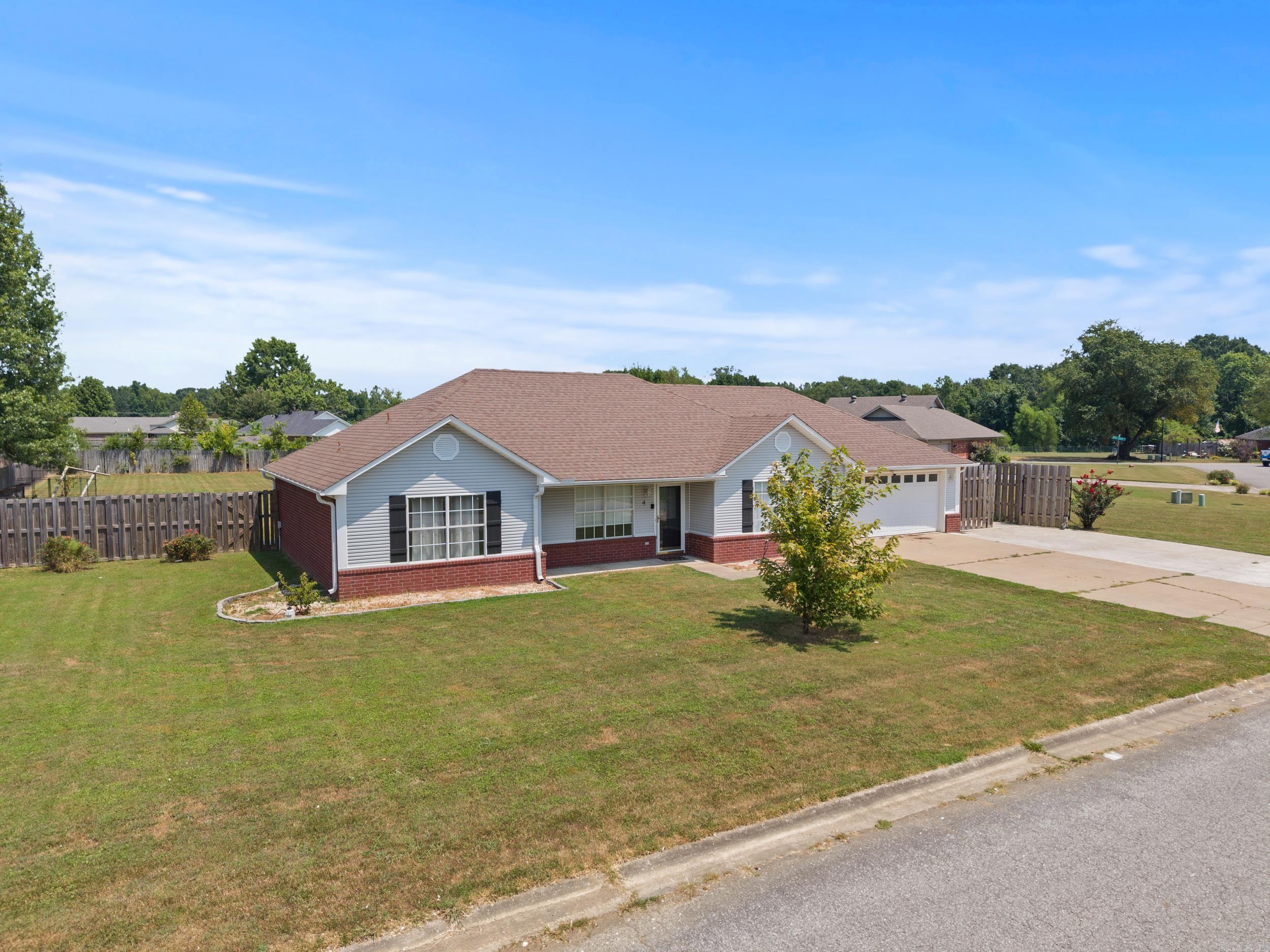 DOVE CREEK - Residential