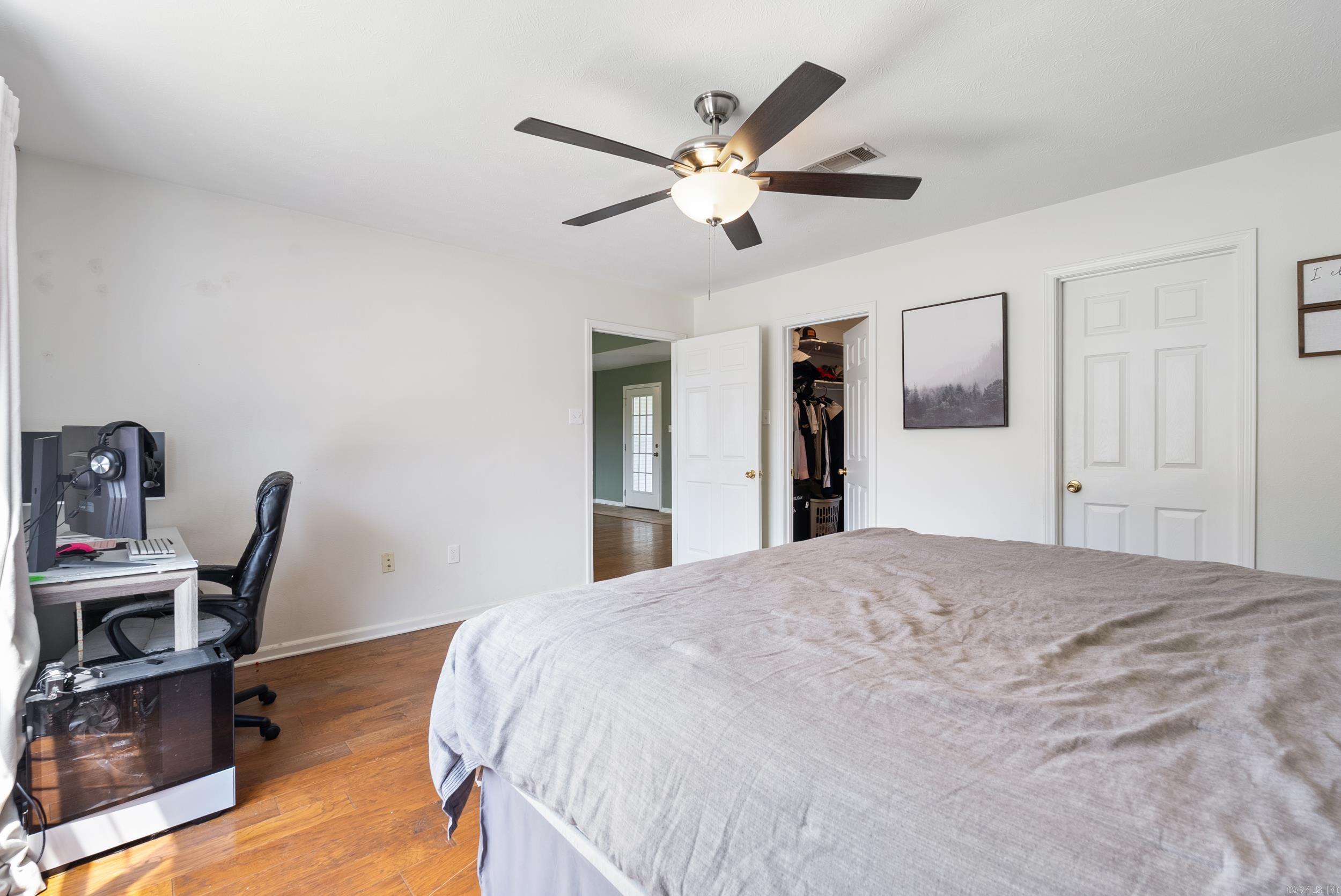 DOVE CREEK - Residential