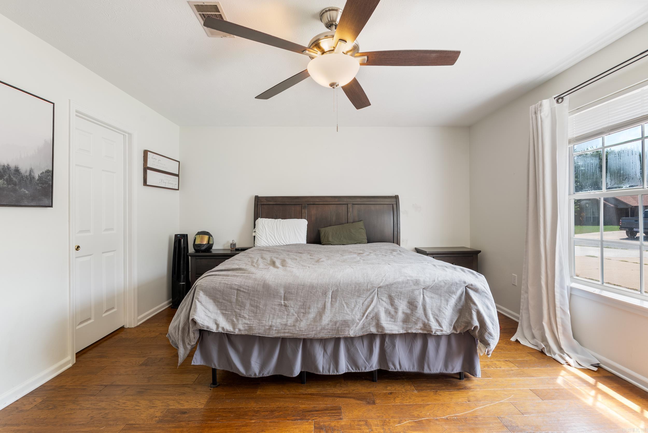 DOVE CREEK - Residential