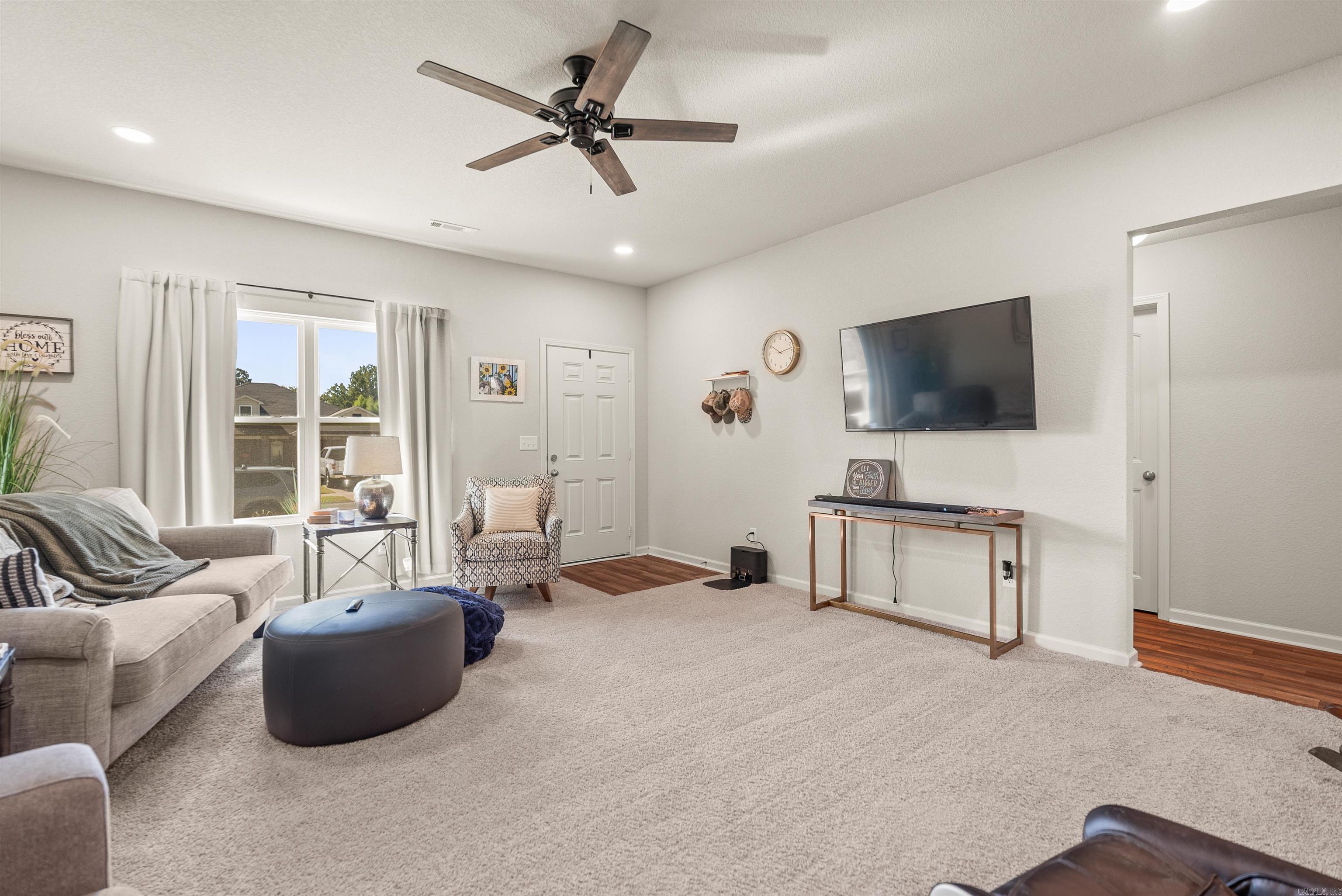 MUSEUM MEADOWS - Residential