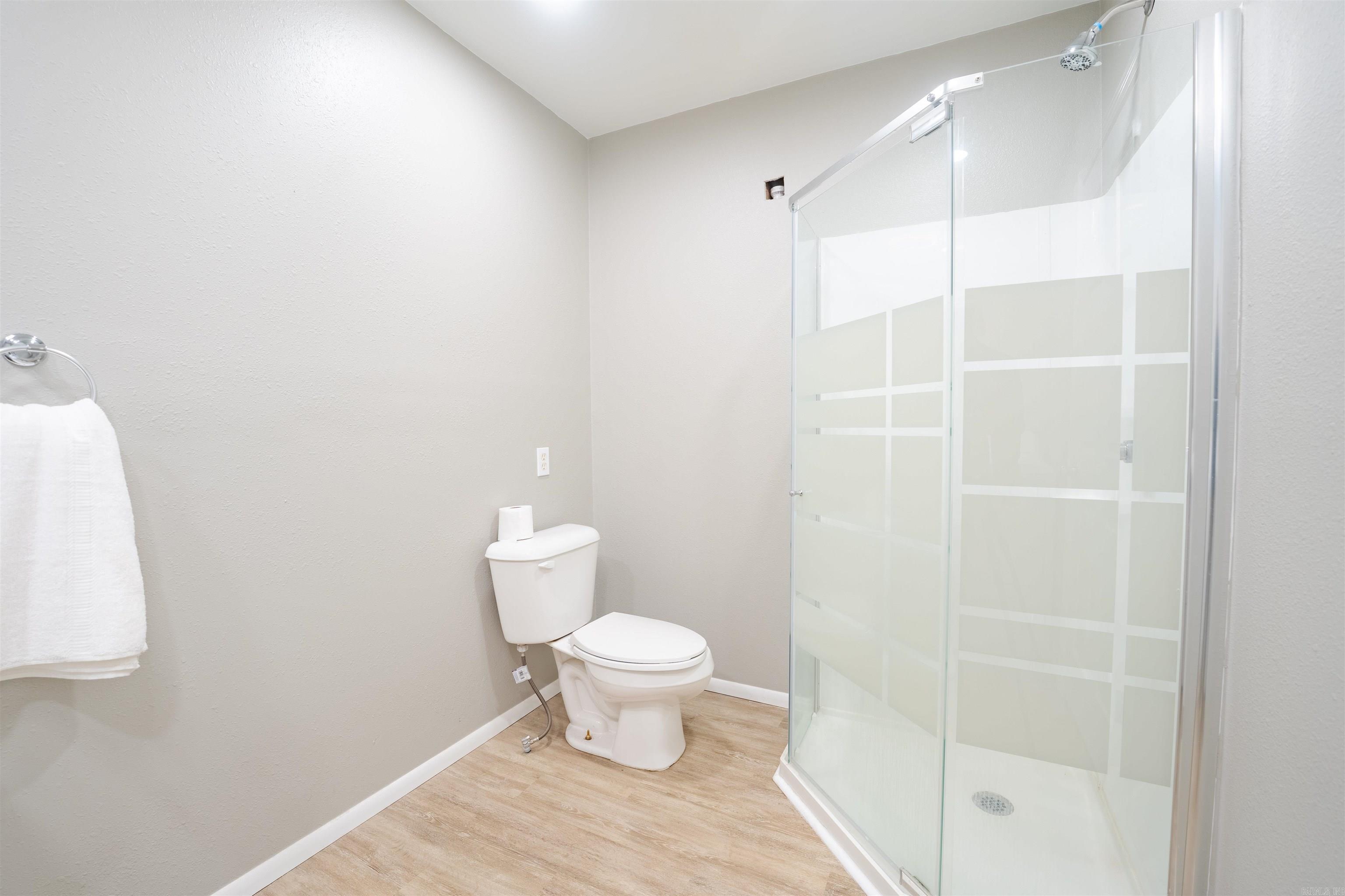 WATSON MANOR - Residential