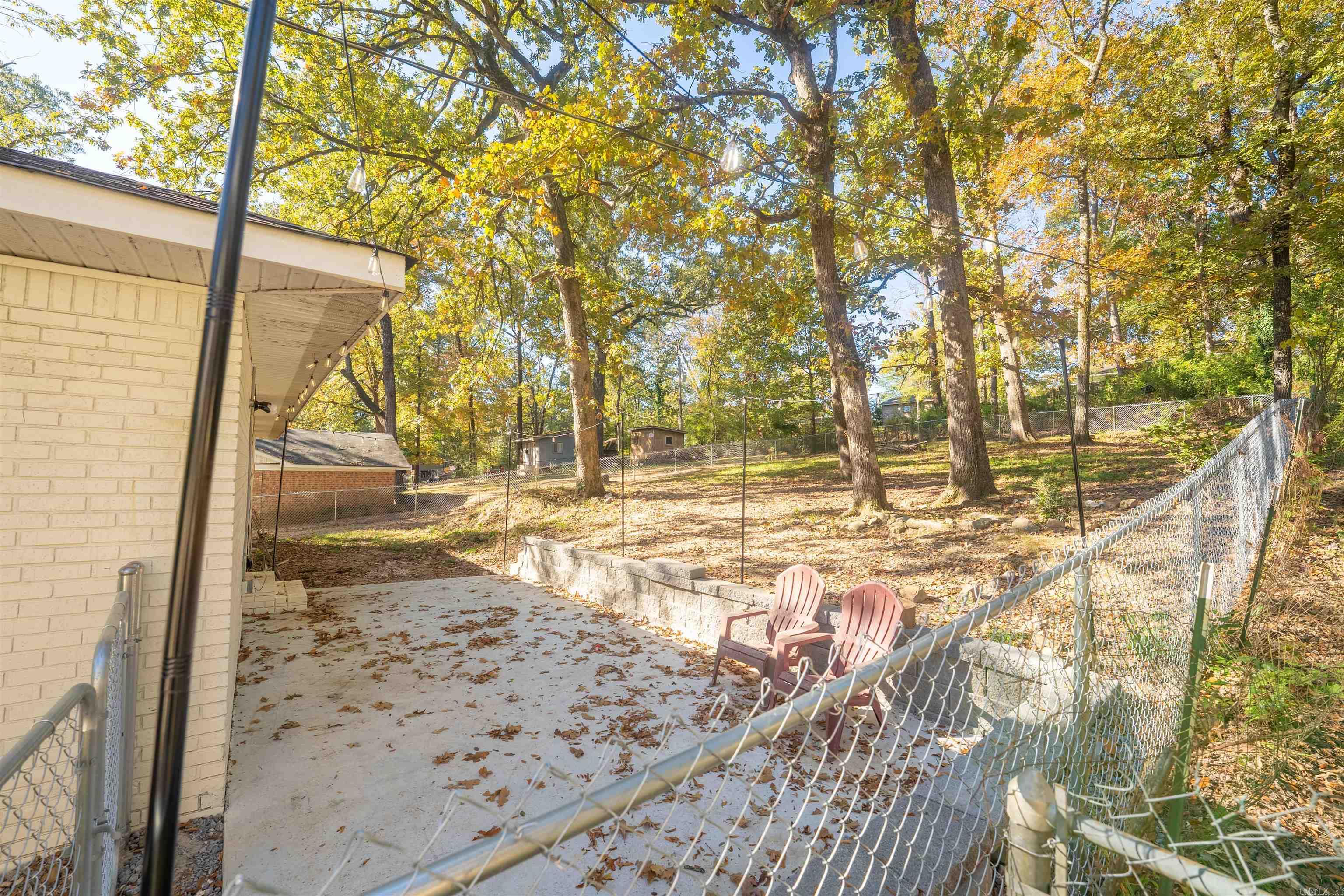 WATSON MANOR - Residential