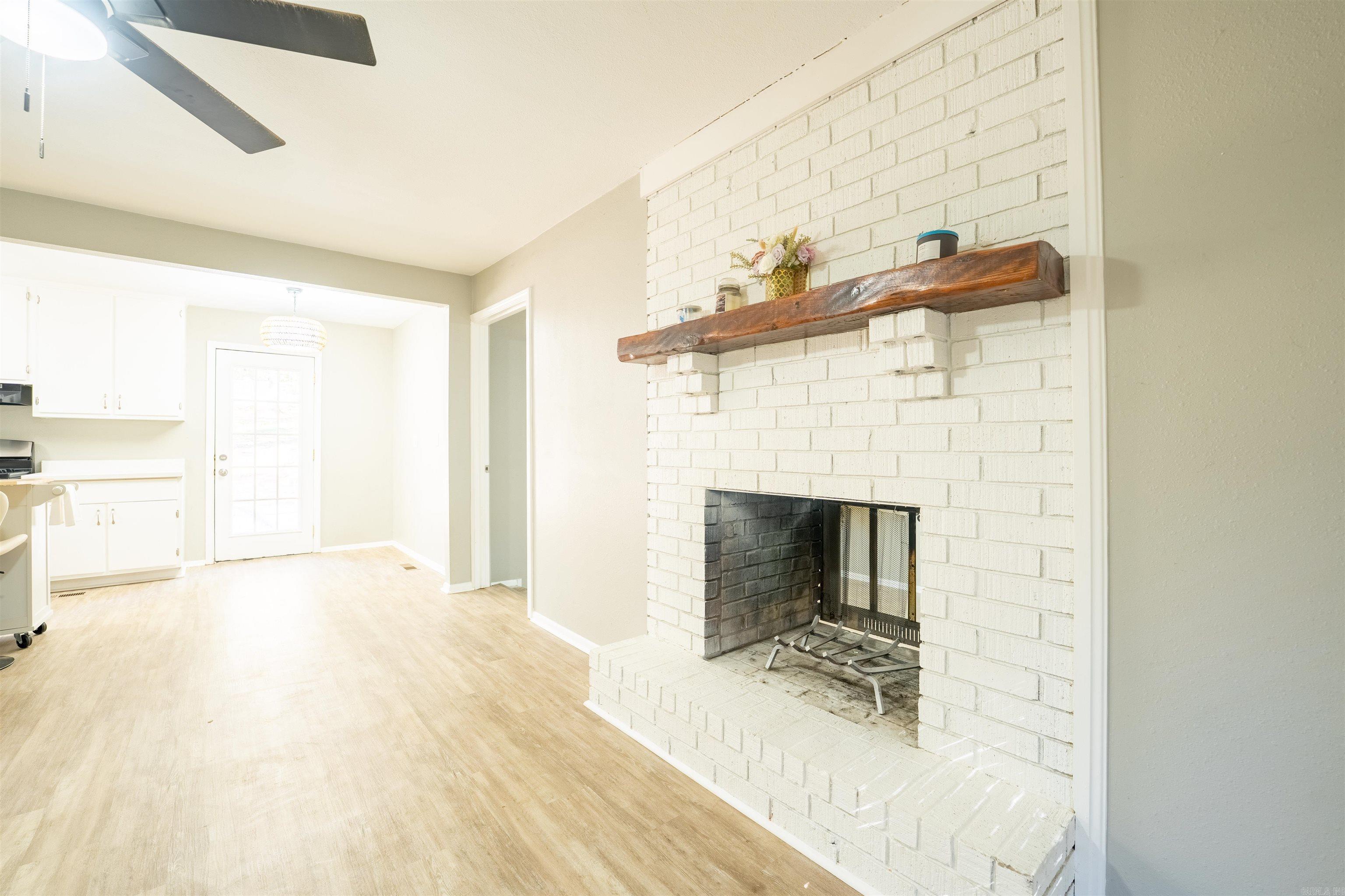 WATSON MANOR - Residential