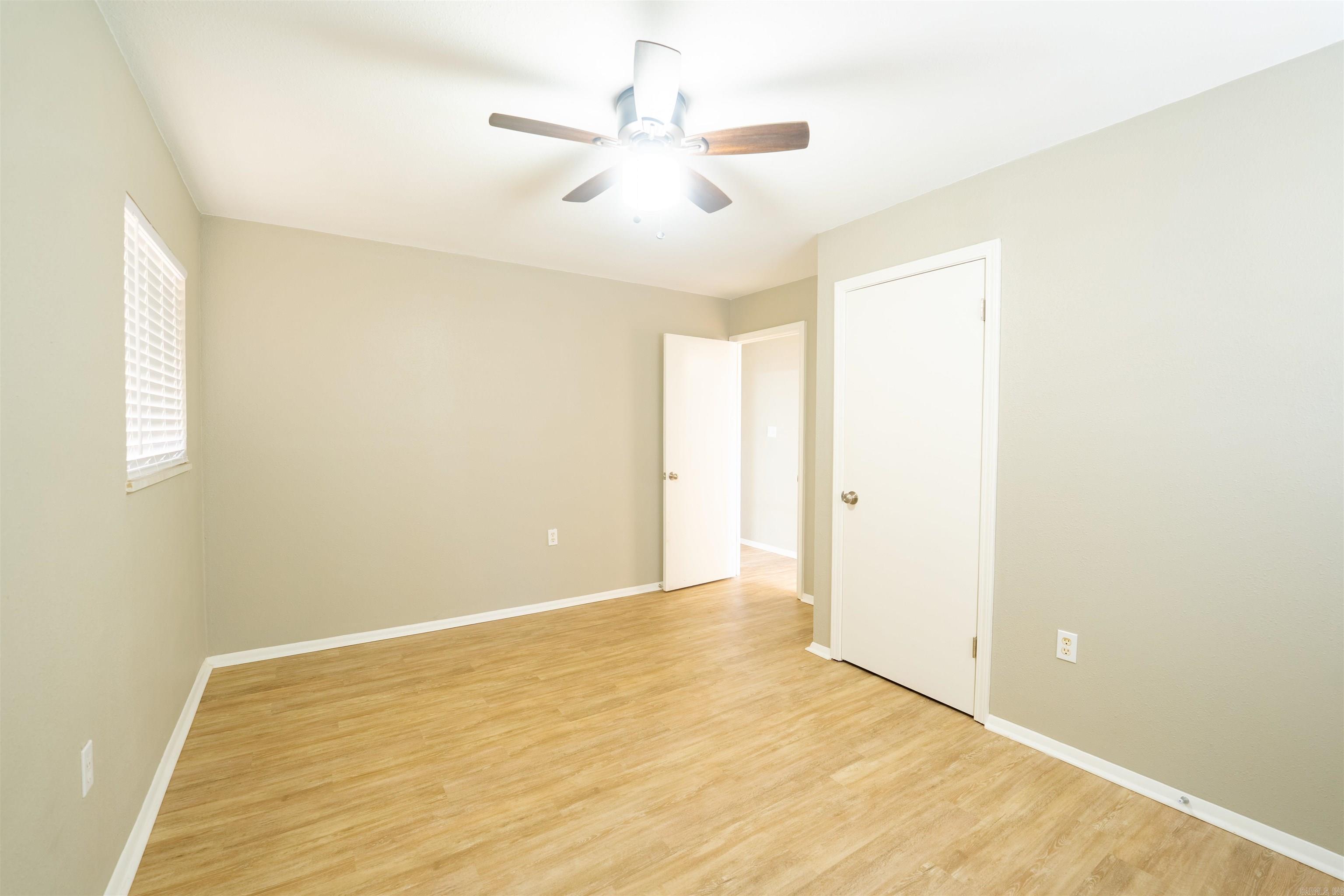 WATSON MANOR - Residential