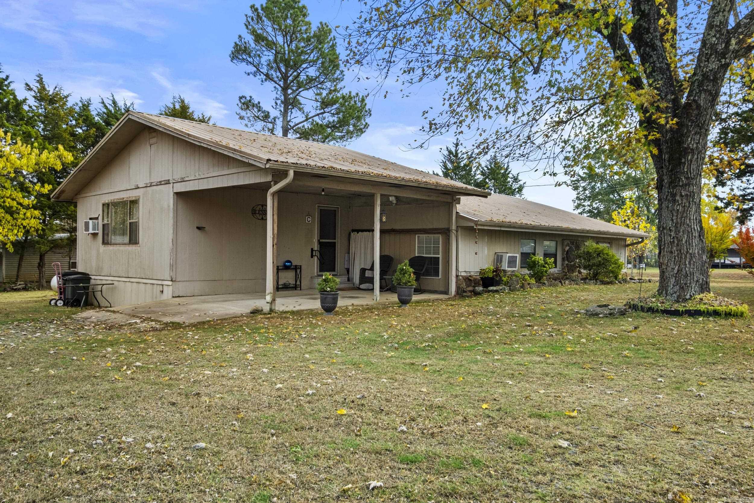Heber Springs Outside - Residential