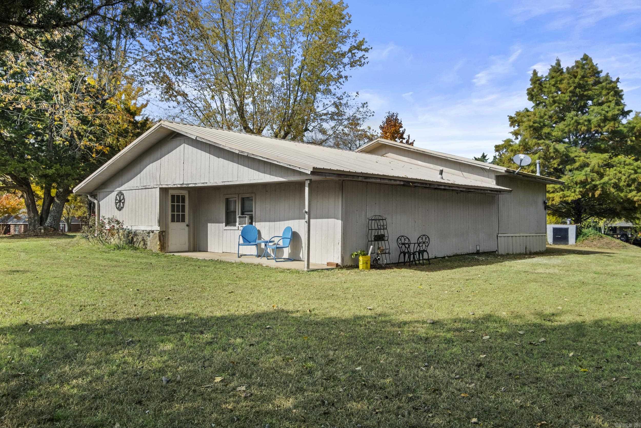Heber Springs Outside - Residential