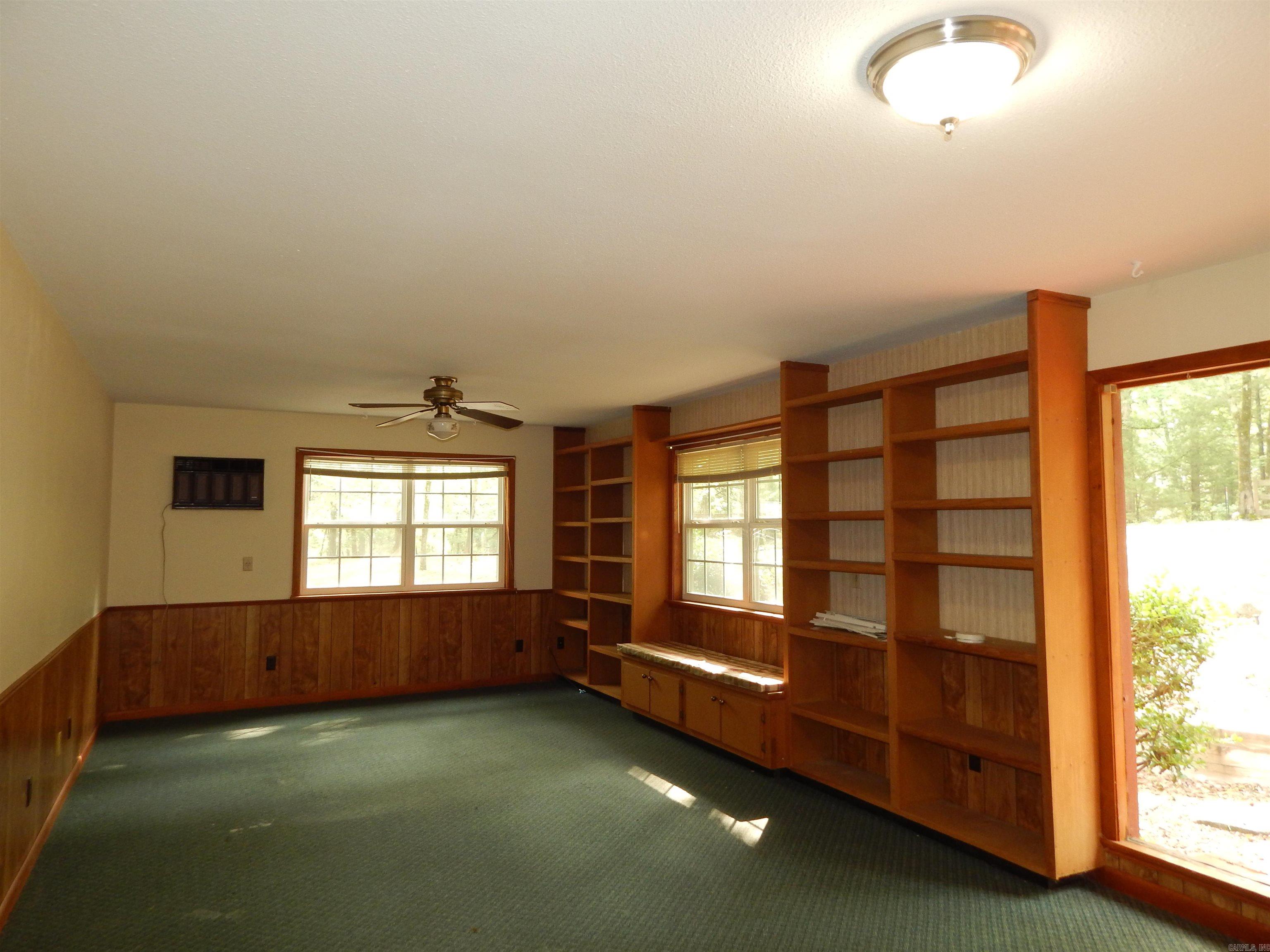 Hillcrest Woods - Residential