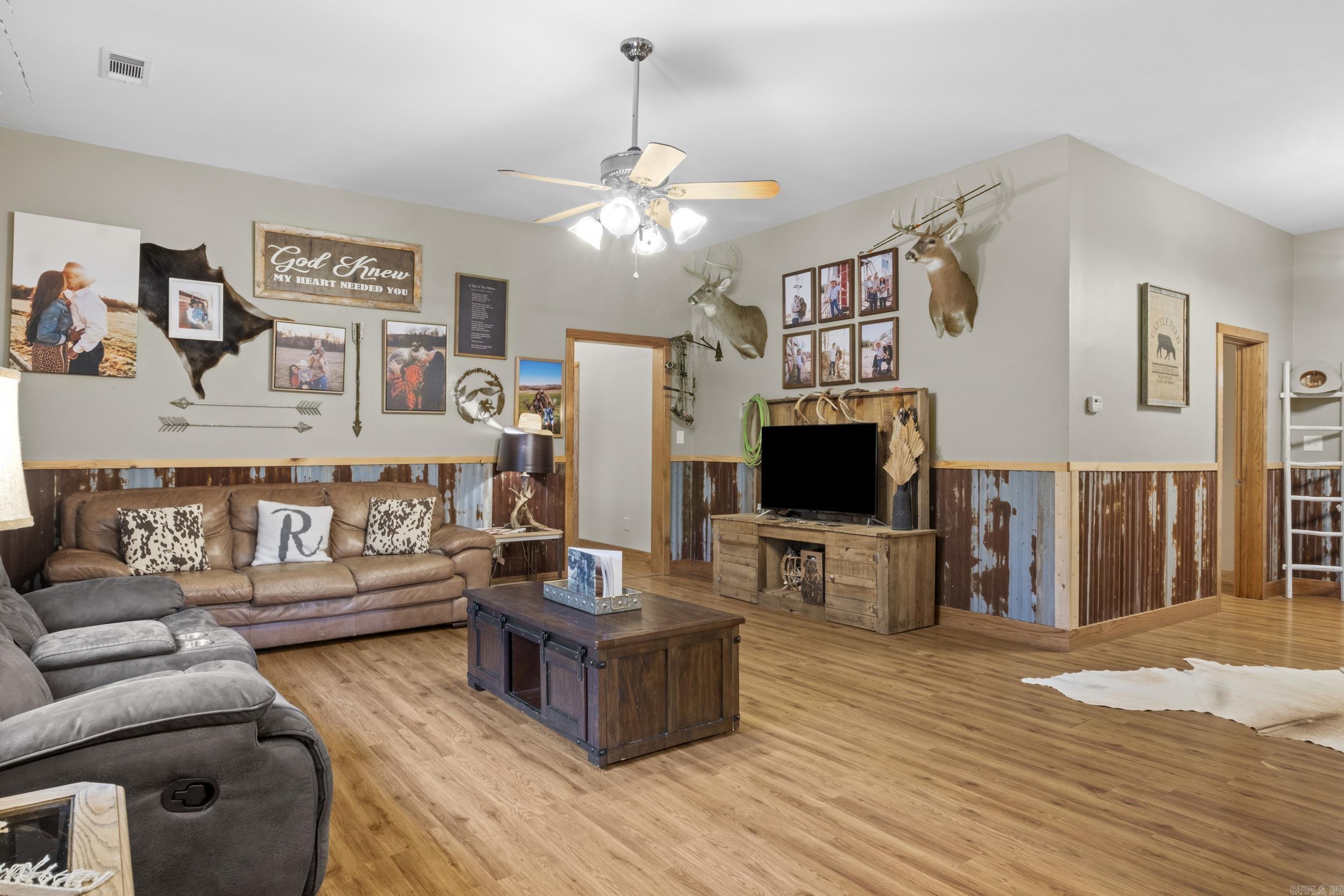 Metes & Bounds - Residential