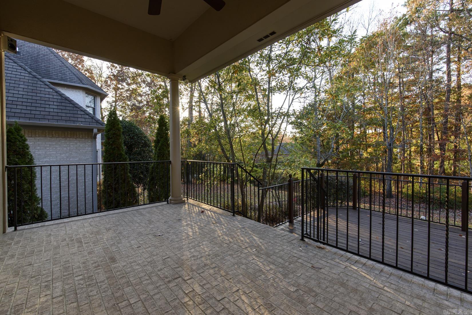 CHENAL VALLEY THE OAKS - Residential