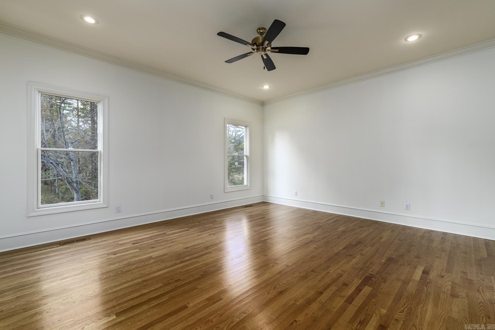 CHENAL VALLEY THE OAKS - Residential