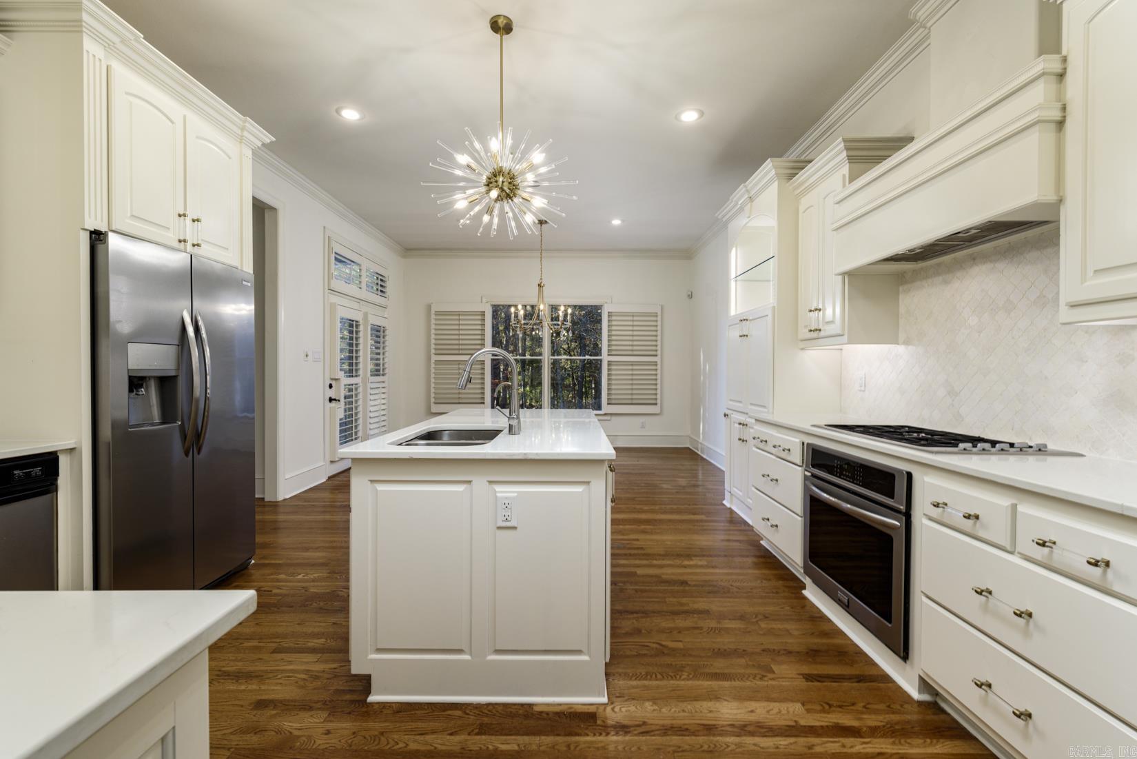 CHENAL VALLEY THE OAKS - Residential