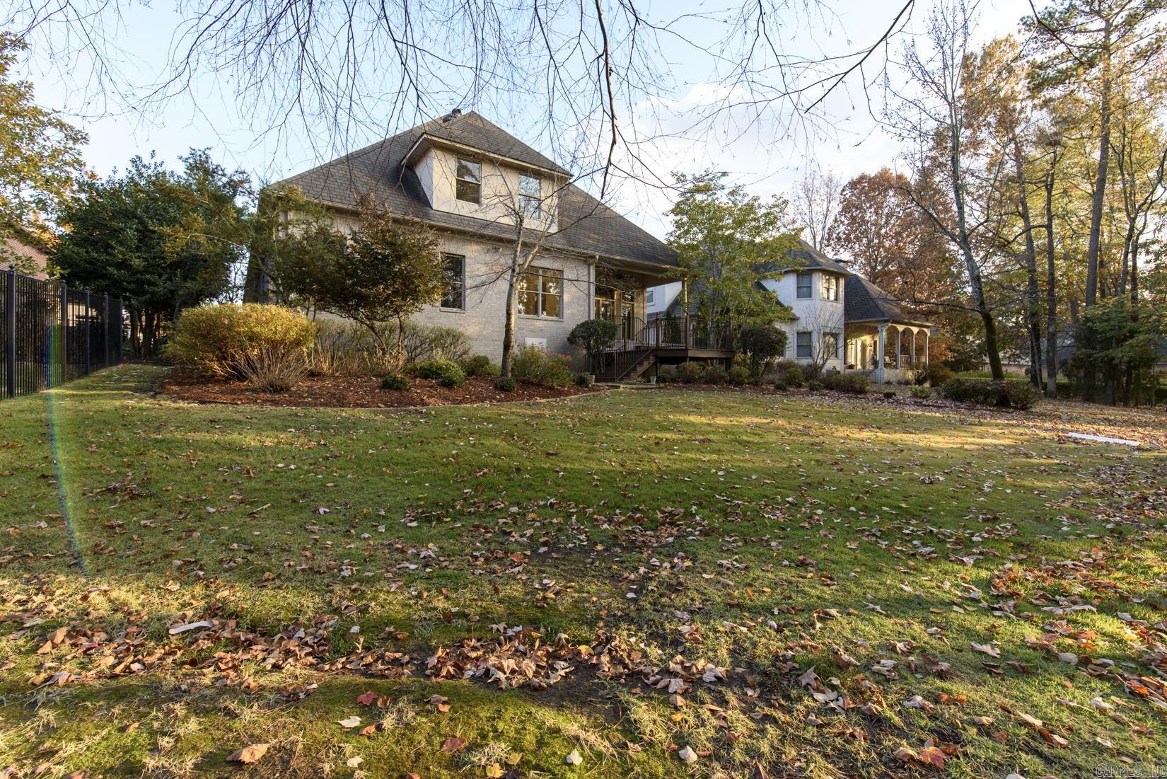 CHENAL VALLEY THE OAKS - Residential