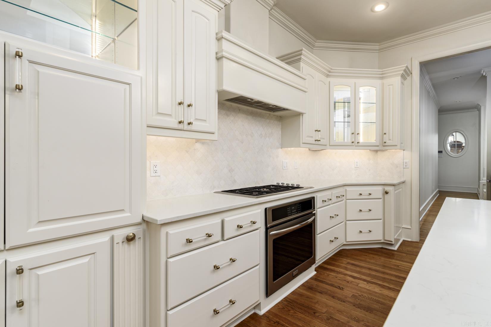 CHENAL VALLEY THE OAKS - Residential