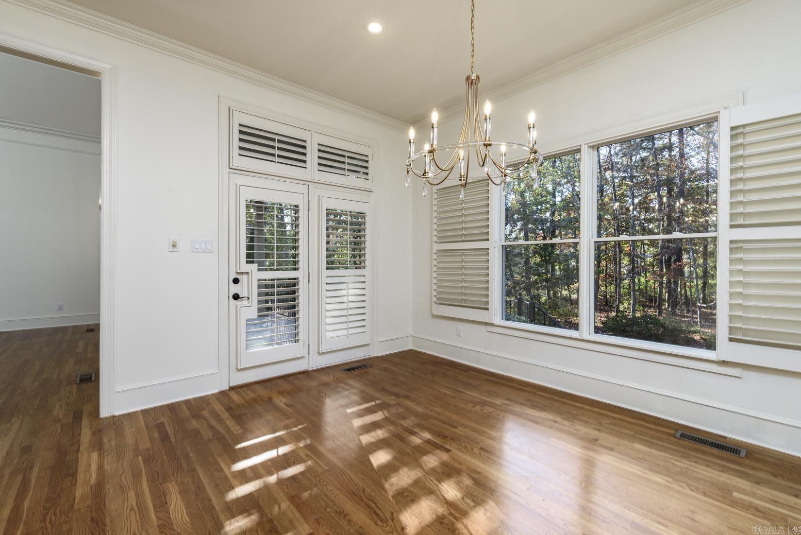 CHENAL VALLEY THE OAKS - Residential