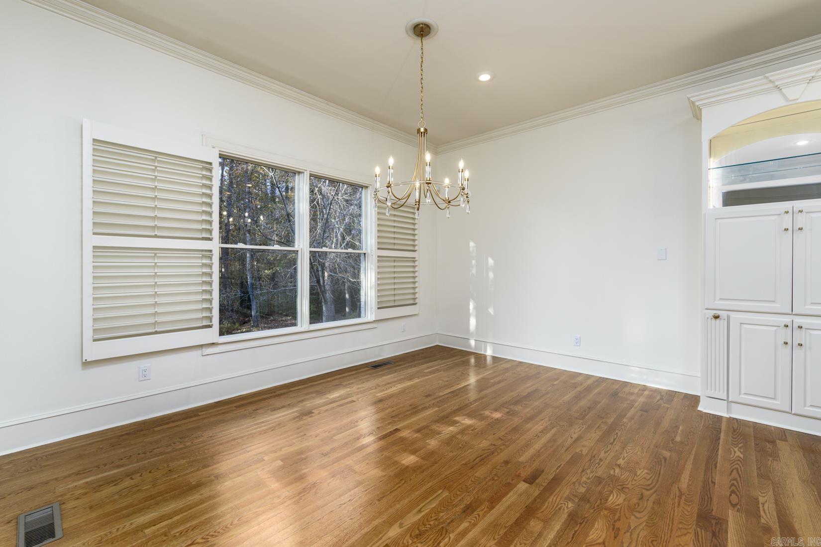 CHENAL VALLEY THE OAKS - Residential