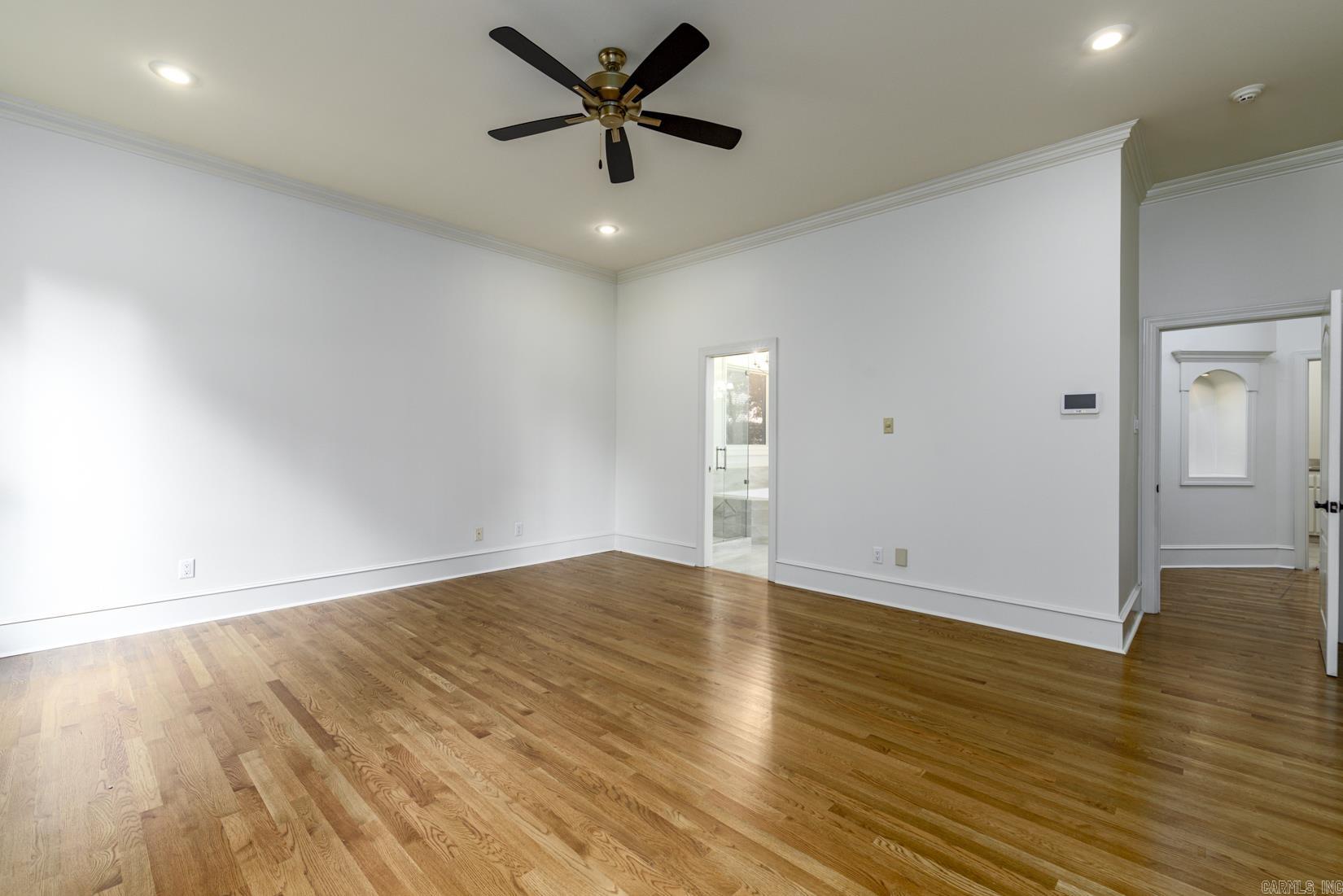 CHENAL VALLEY THE OAKS - Residential