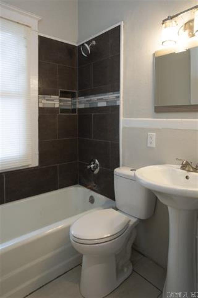 Stiffs CS - Residential Lease