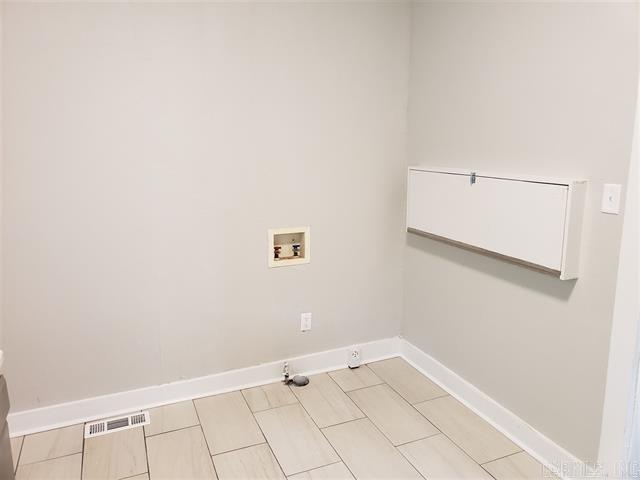 Stiffs CS - Residential Lease