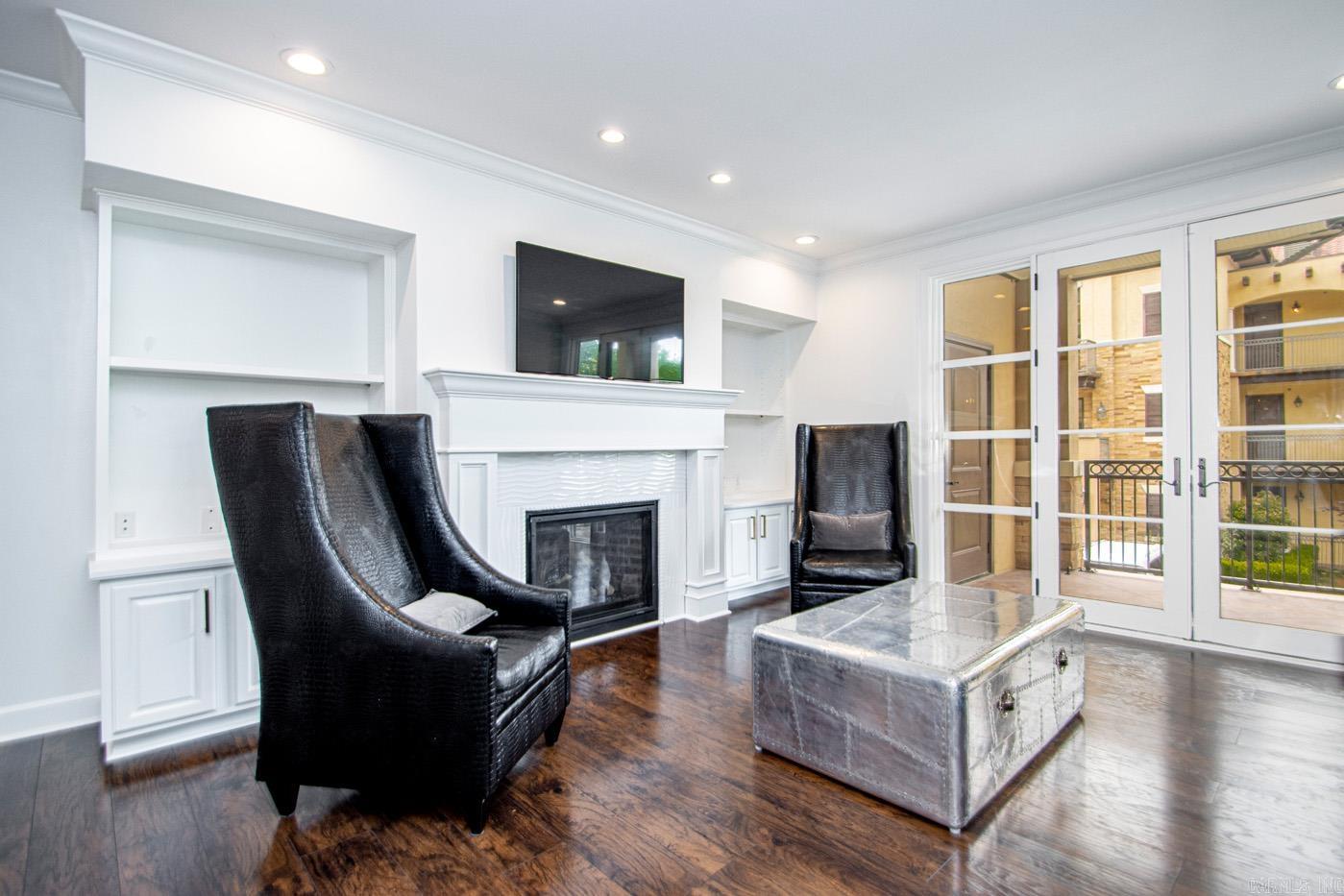 CHENAL WOODS HPR - Residential Lease