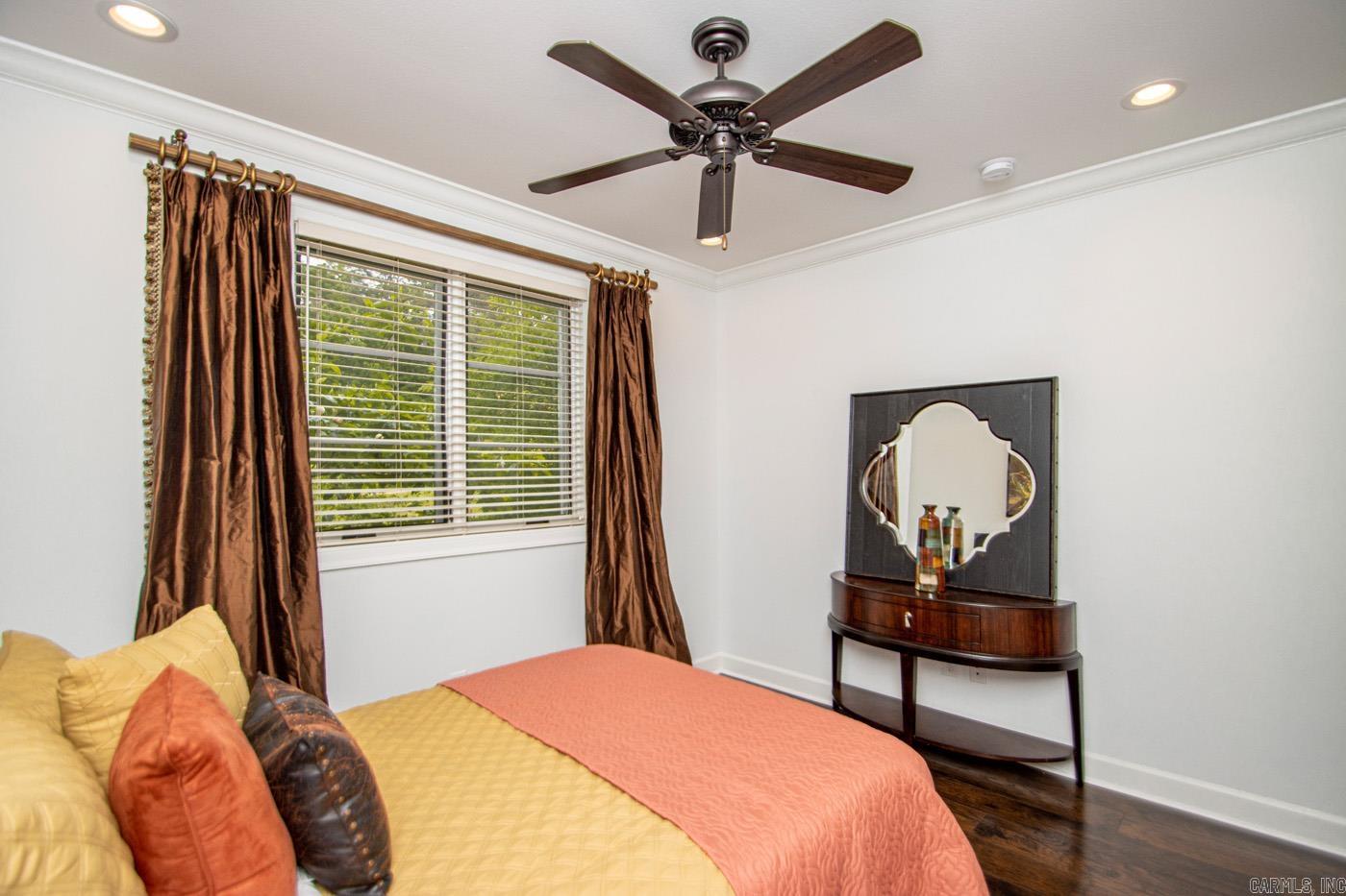 CHENAL WOODS HPR - Residential Lease