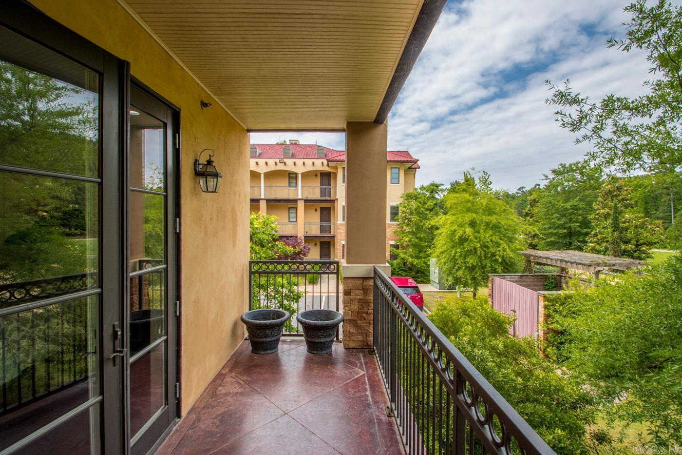 CHENAL WOODS HPR - Residential Lease