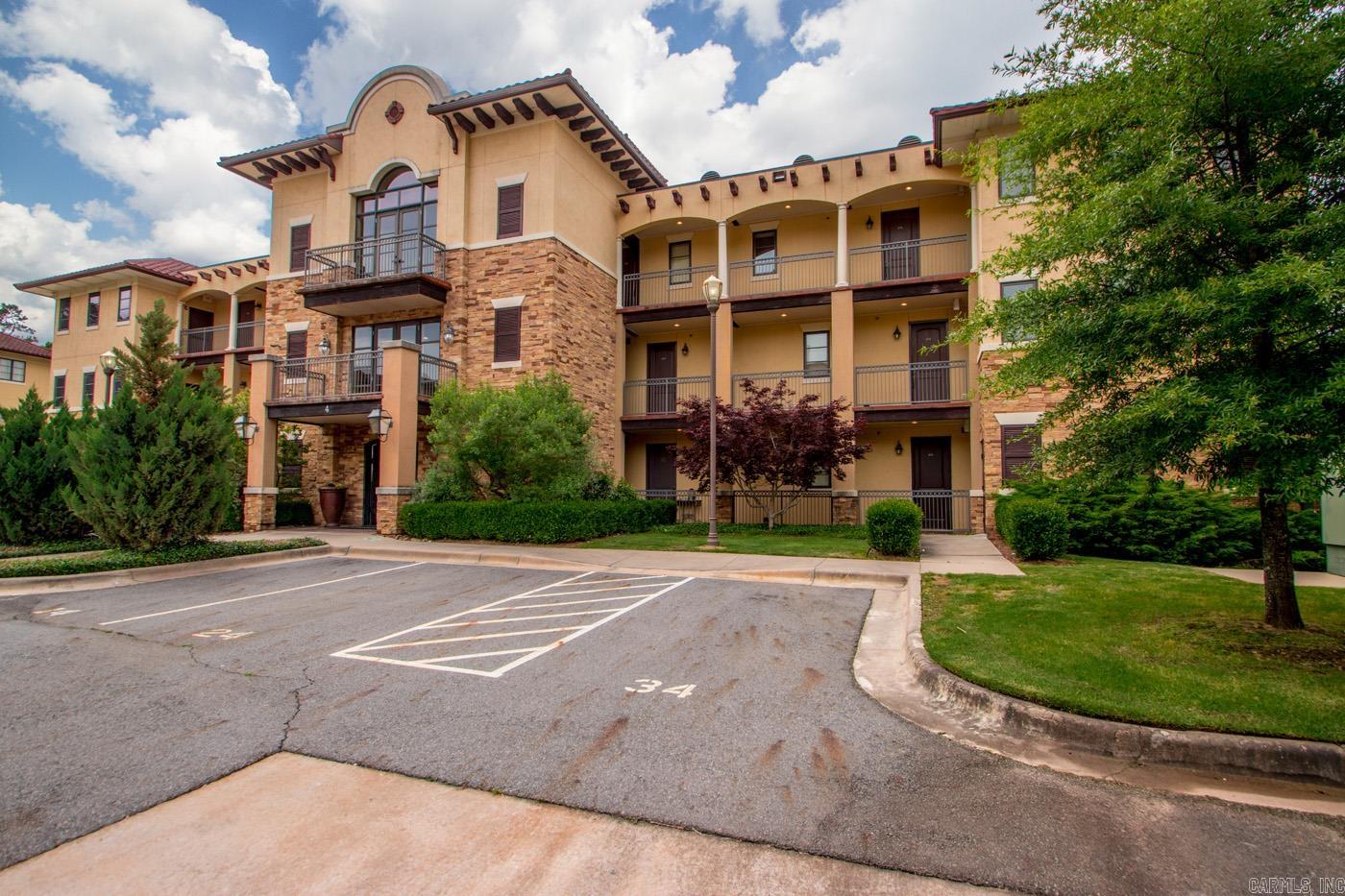 CHENAL WOODS HPR - Residential Lease