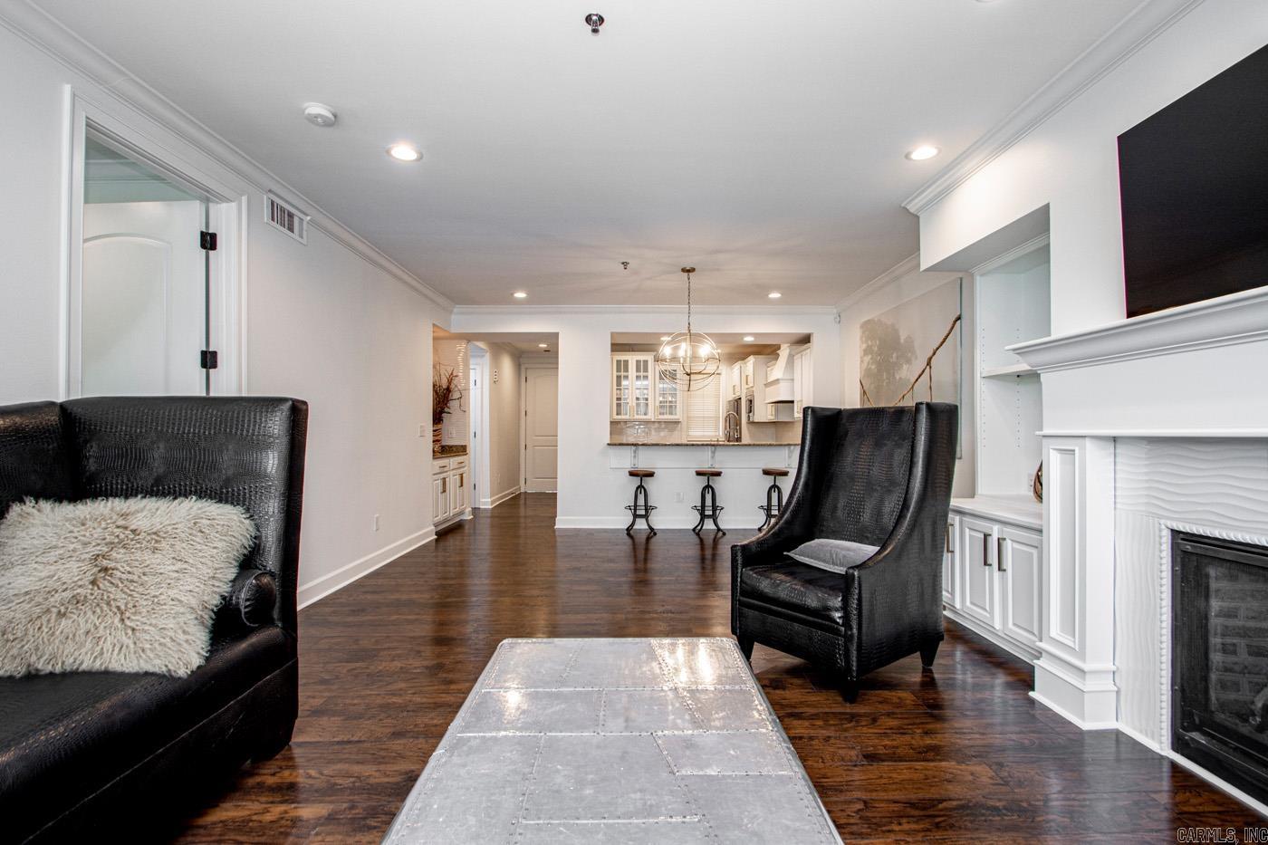 CHENAL WOODS HPR - Residential Lease