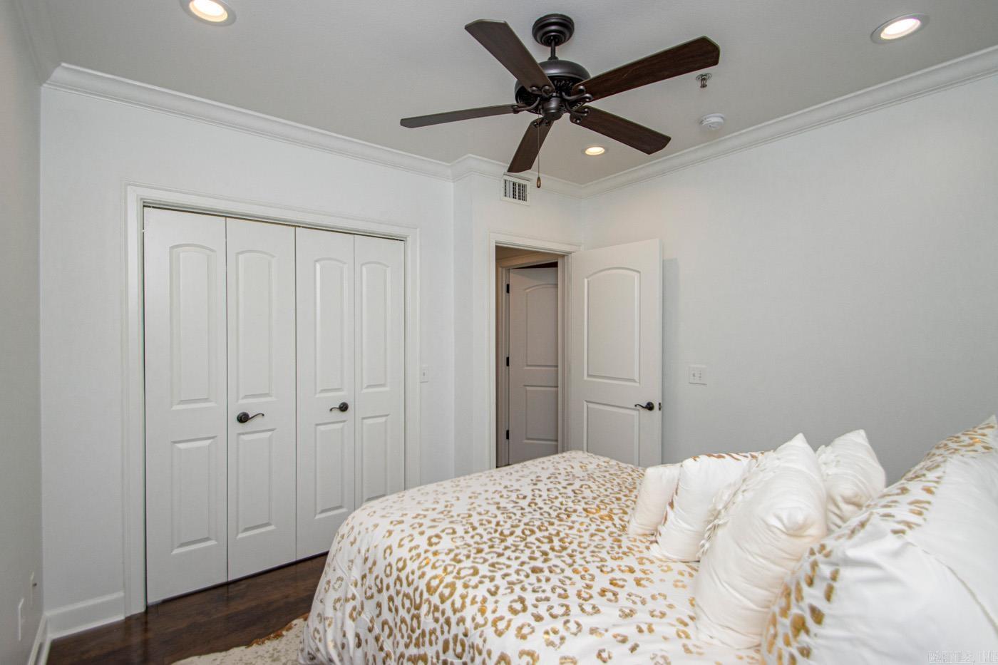 CHENAL WOODS HPR - Residential Lease