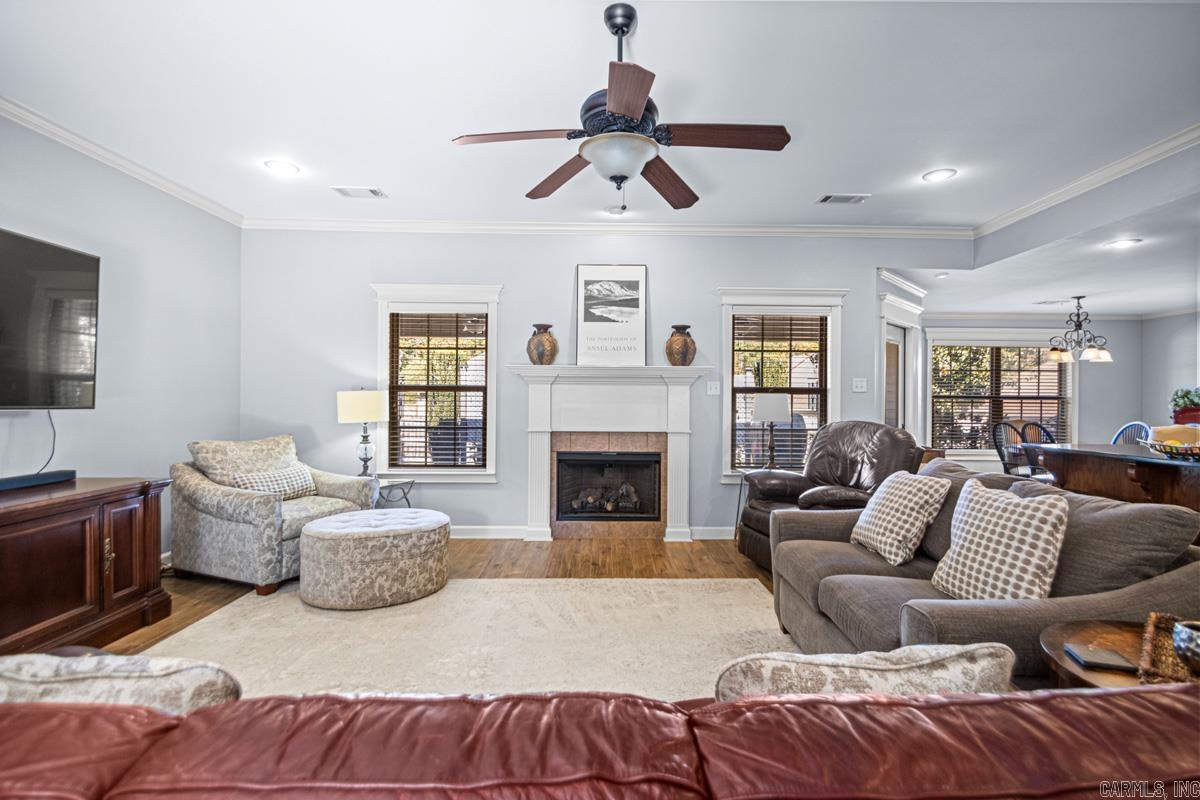 ROLLING BROOK - Residential