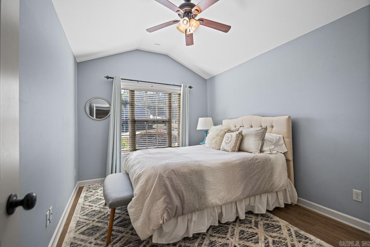 ROLLING BROOK - Residential