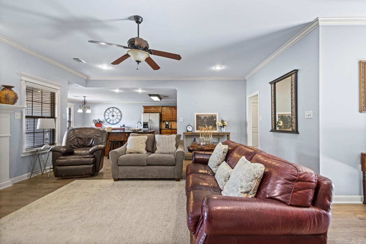 ROLLING BROOK - Residential