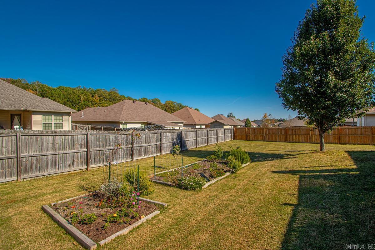 ROLLING BROOK - Residential