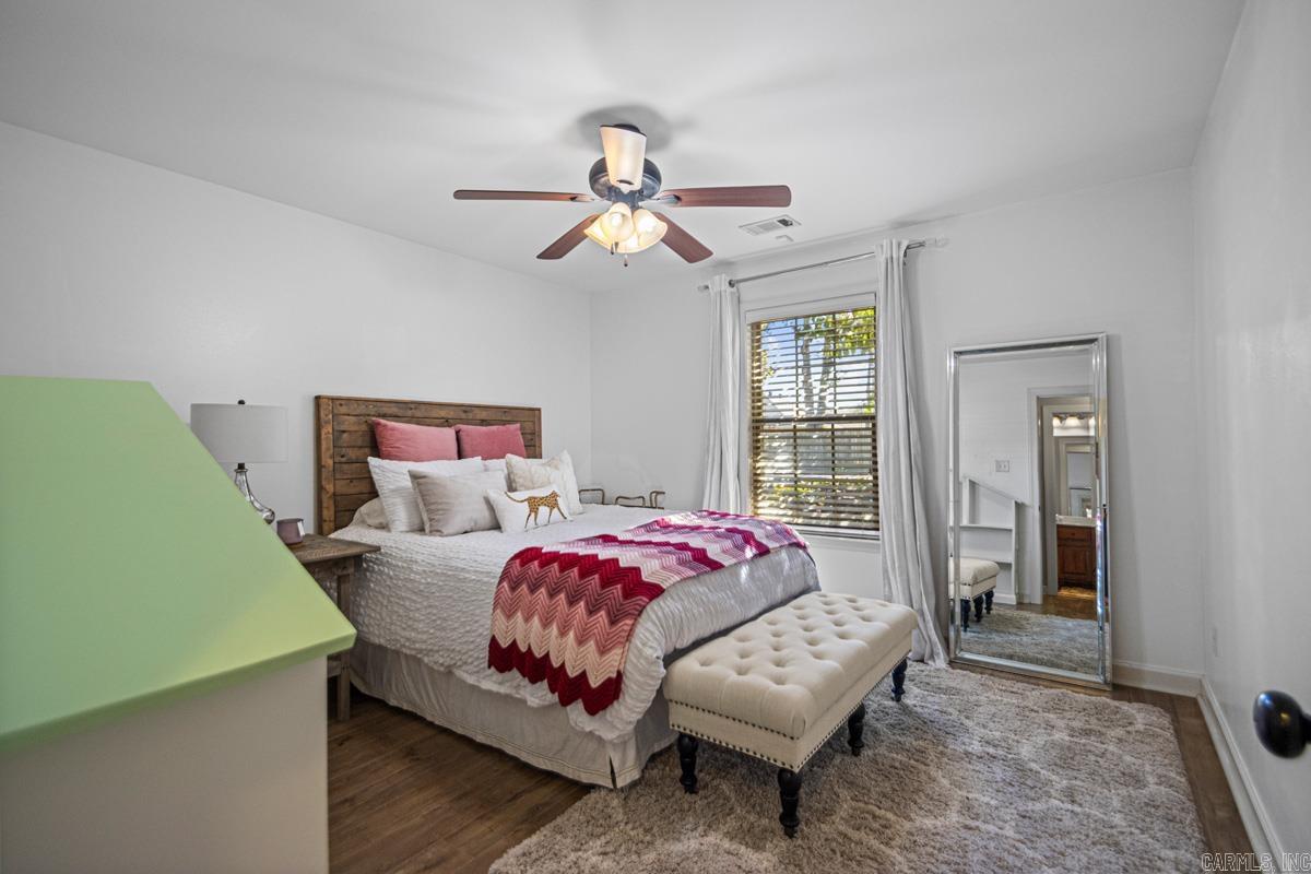 ROLLING BROOK - Residential