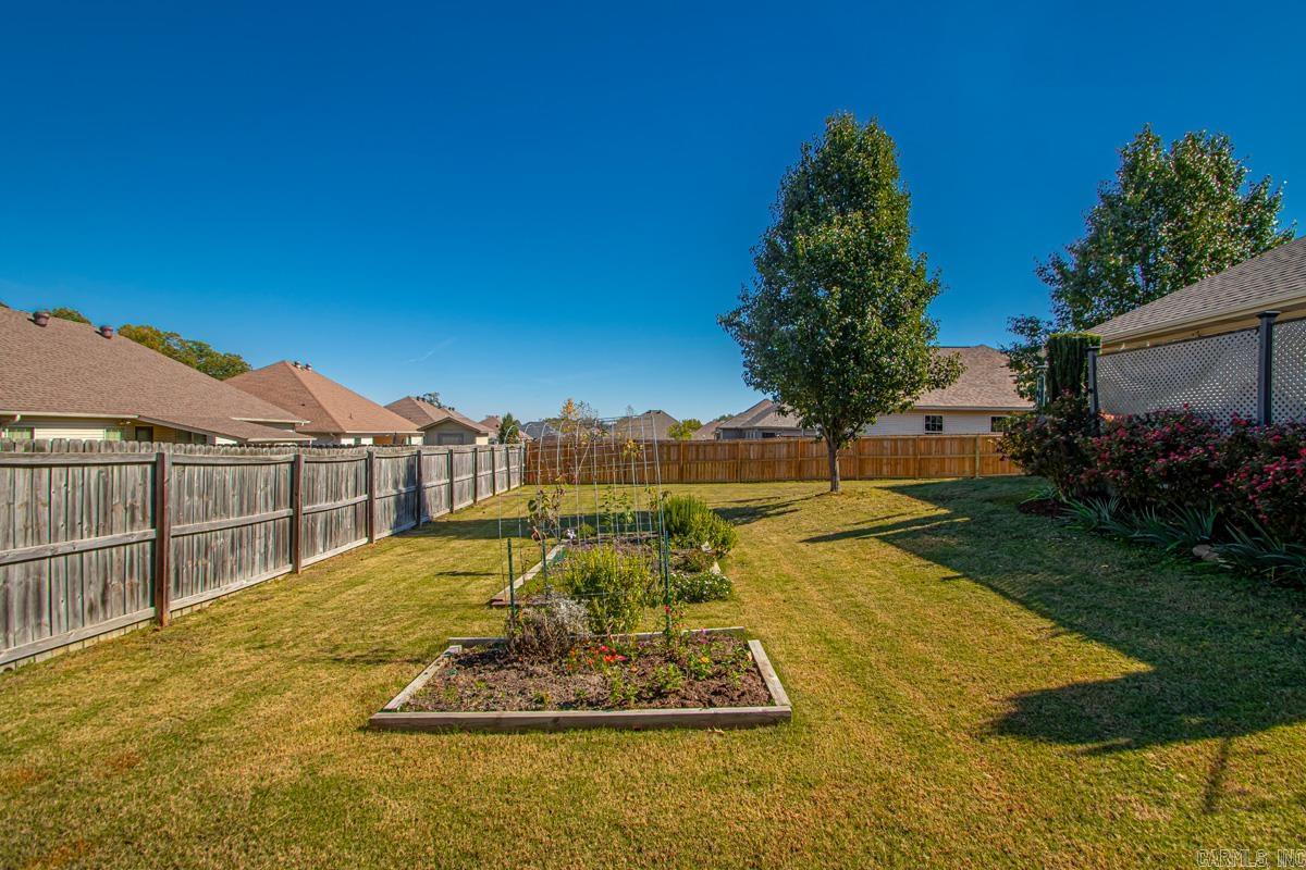 ROLLING BROOK - Residential