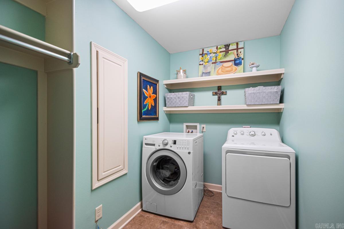 ROLLING BROOK - Residential