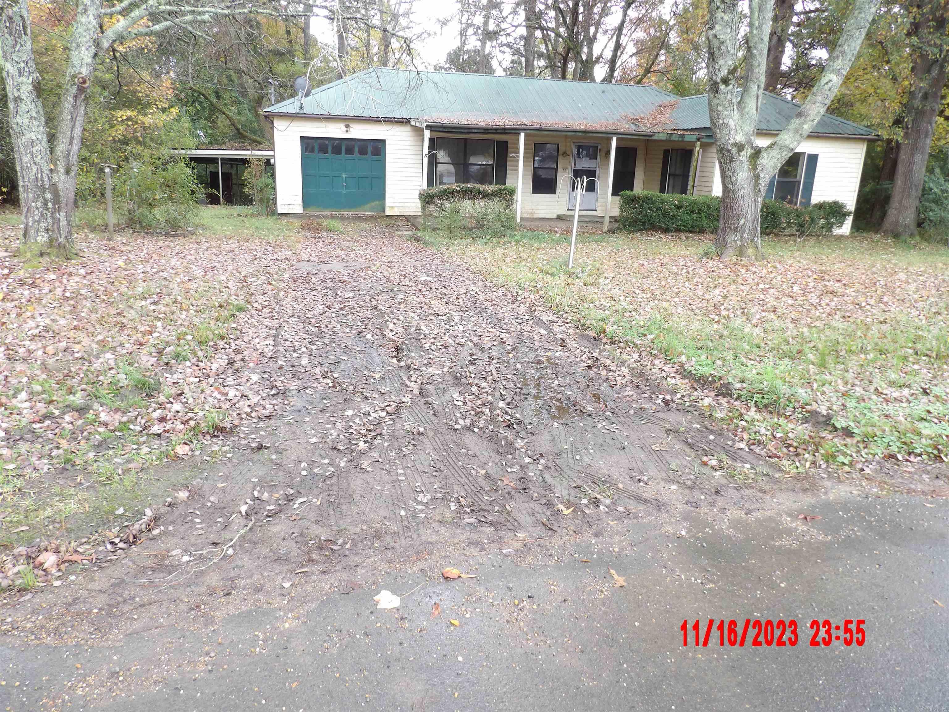 Metes & Bounds - Residential