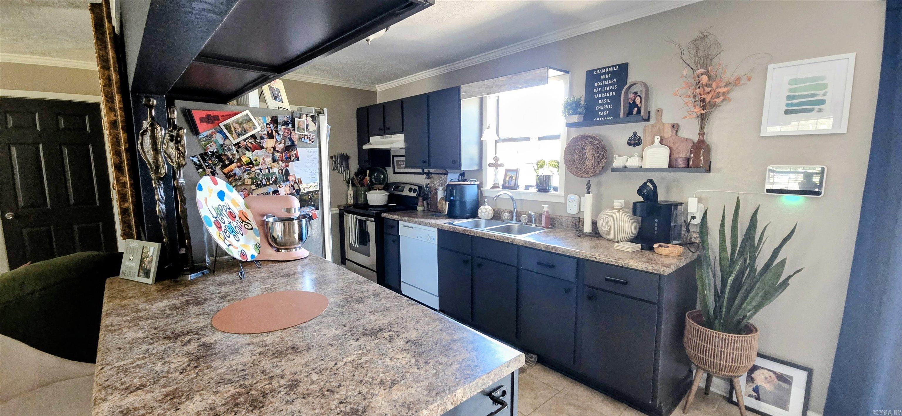 FALLIS ADDITION - Residential