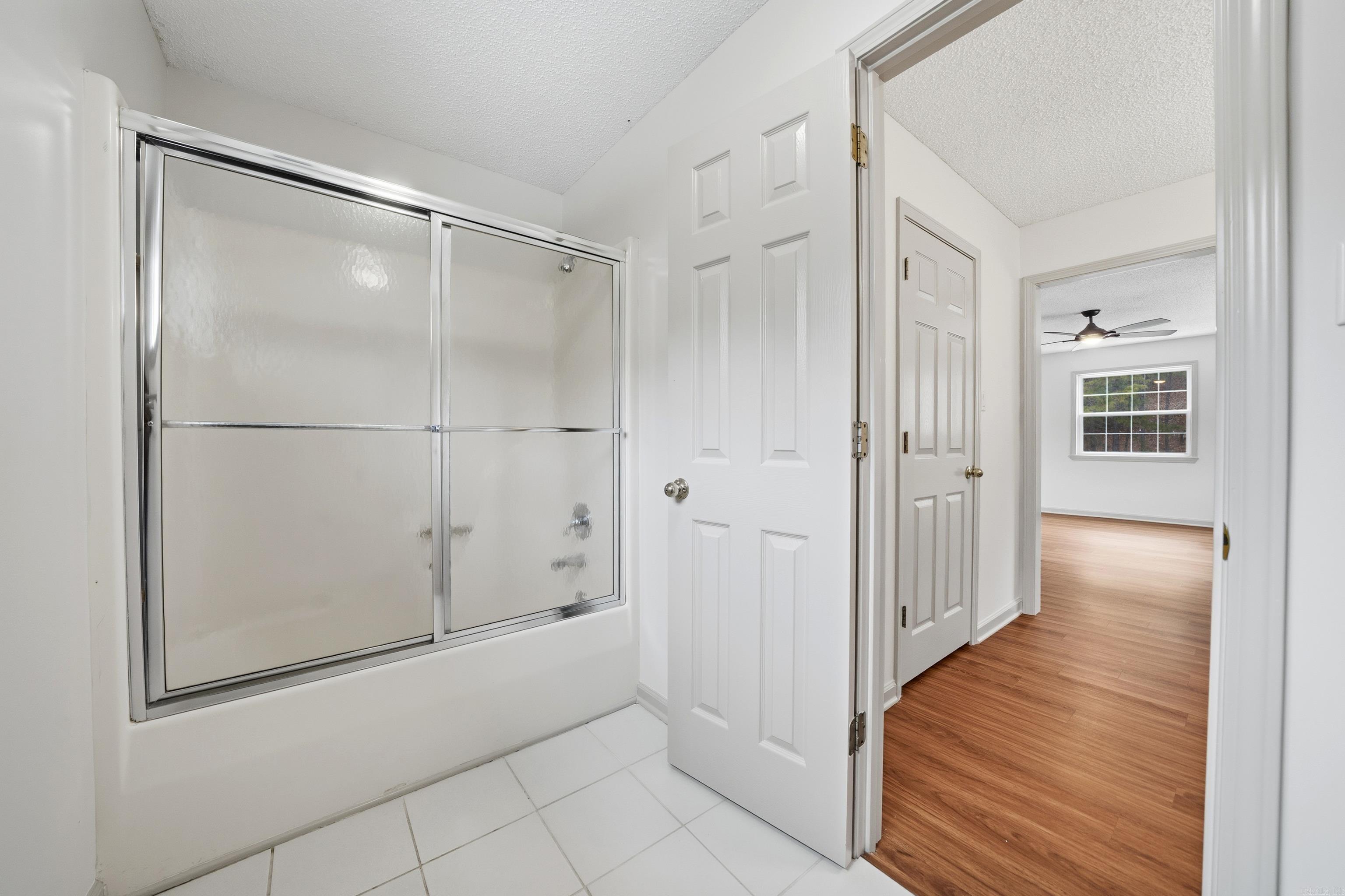 VALLEYRIDGE ESTATES ADD TO EASTG - Residential