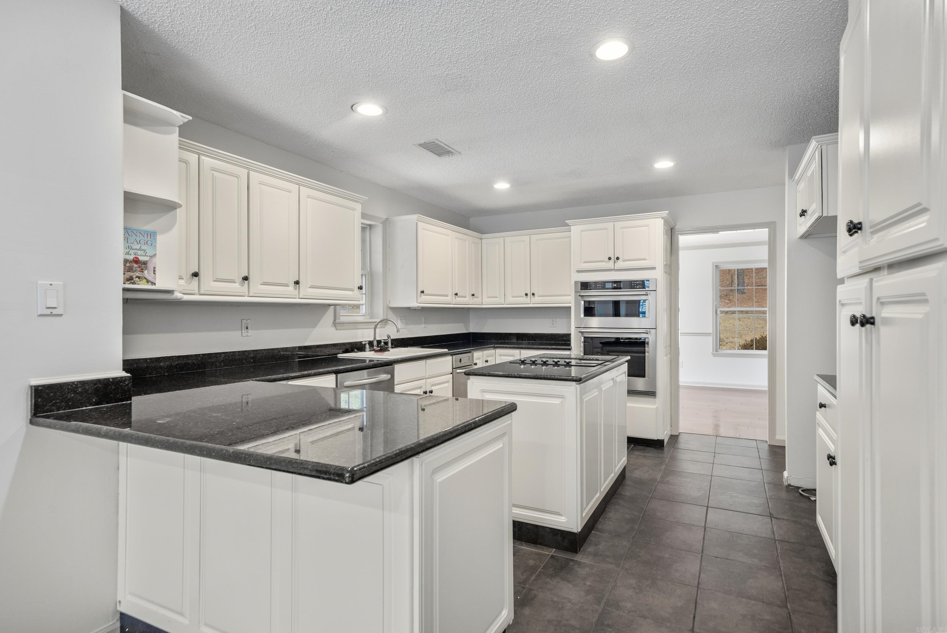 VALLEYRIDGE ESTATES ADD TO EASTG - Residential