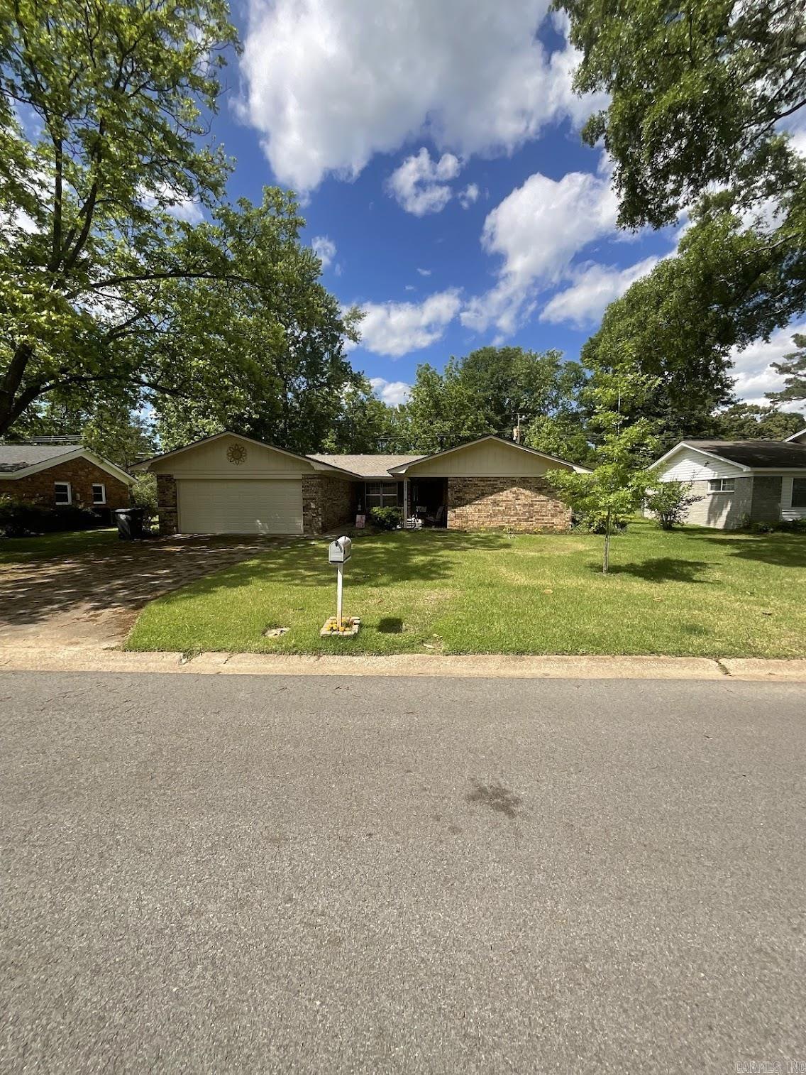 CLOVERDALE ADD (SEARCY) - Residential